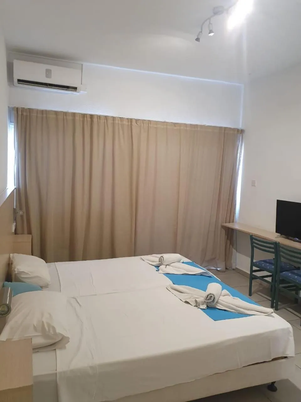 Bedroom in Sea CleoNapa Mandali