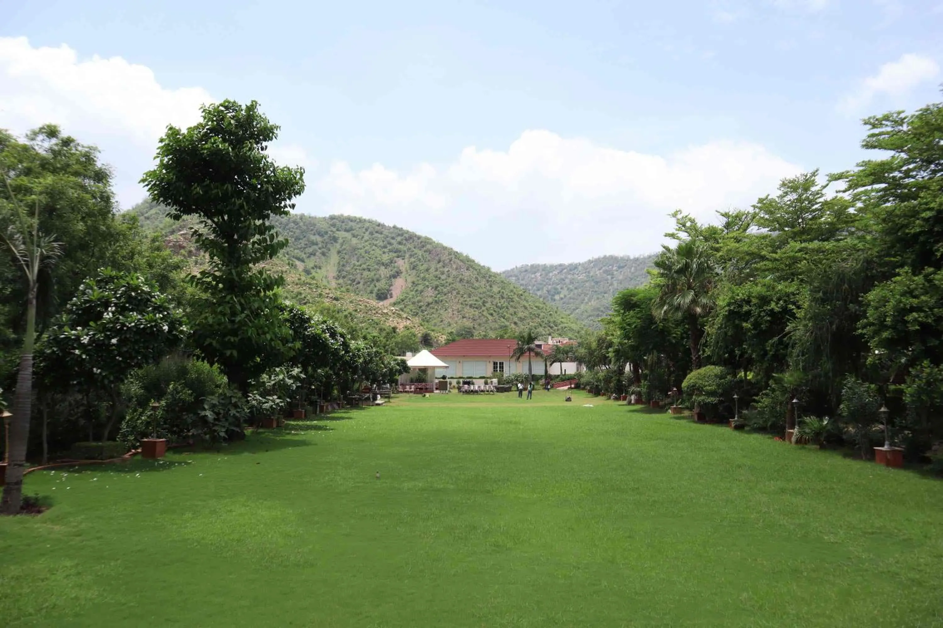 DESI THATH RESORT