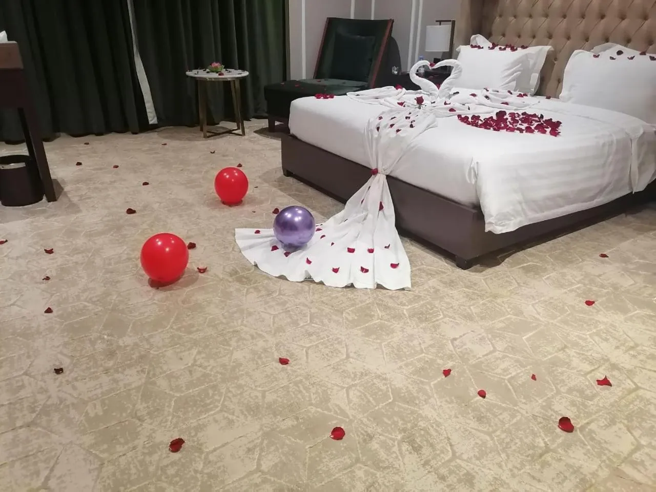 Bed in فندق سكناي رويال - Suknai Royal Hotel