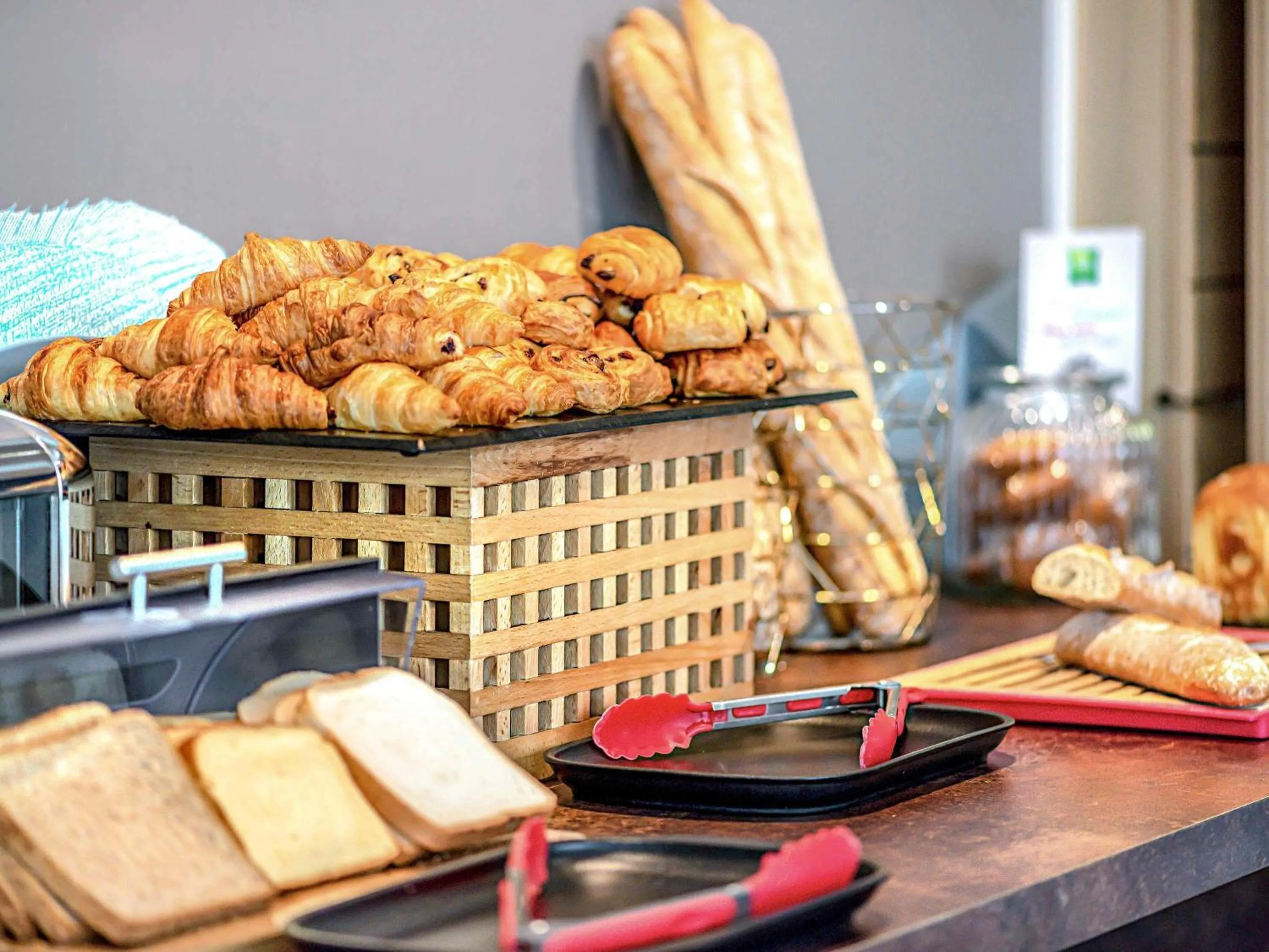 Breakfast in ibis Styles Strasbourg Avenue du Rhin