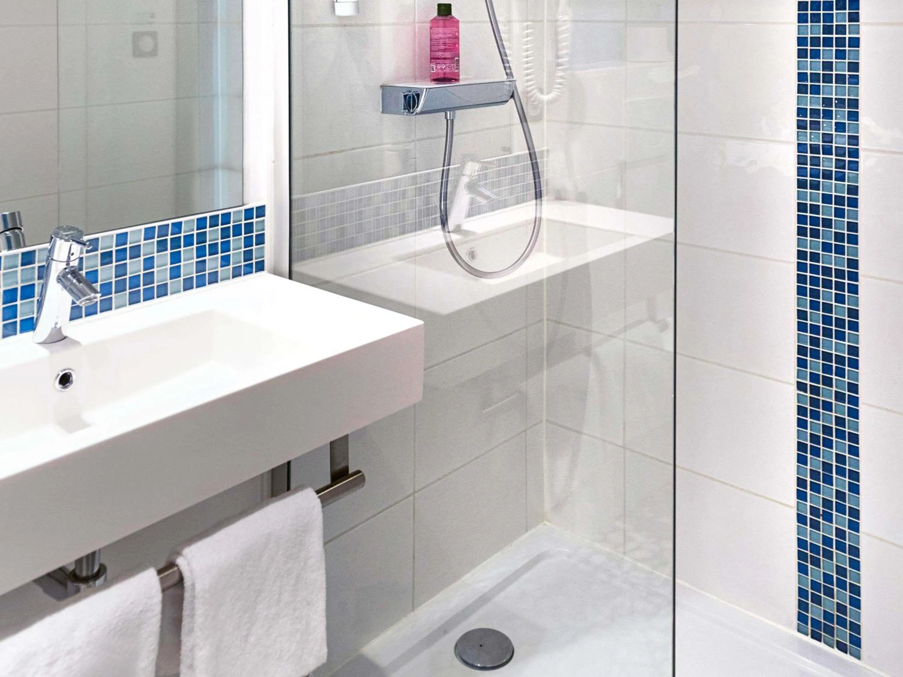 Bedroom in ibis Styles Strasbourg Avenue du Rhin