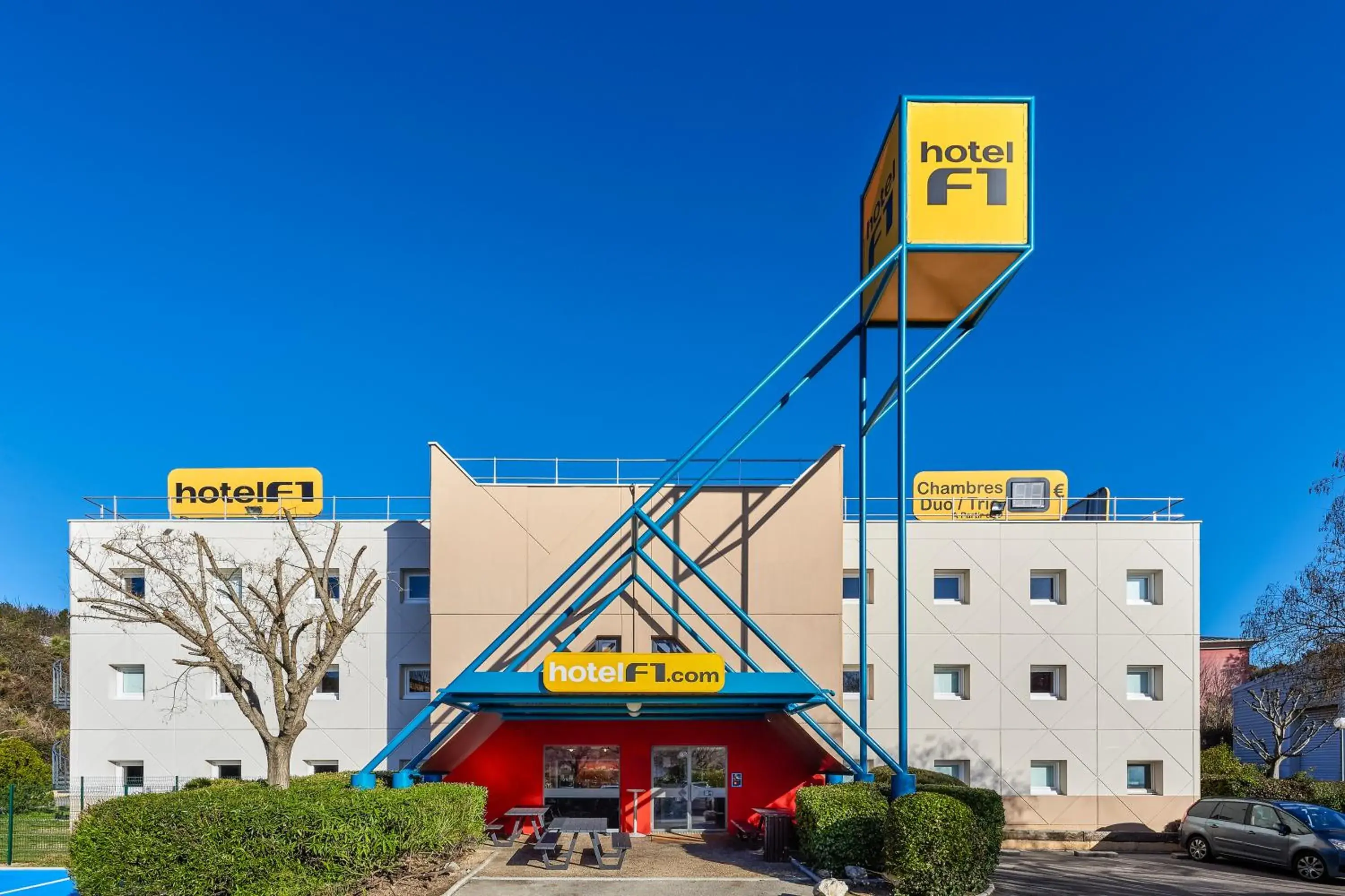 Property building in hotelF1 Rungis Orly Property building in hotelF1 Rungis Orly