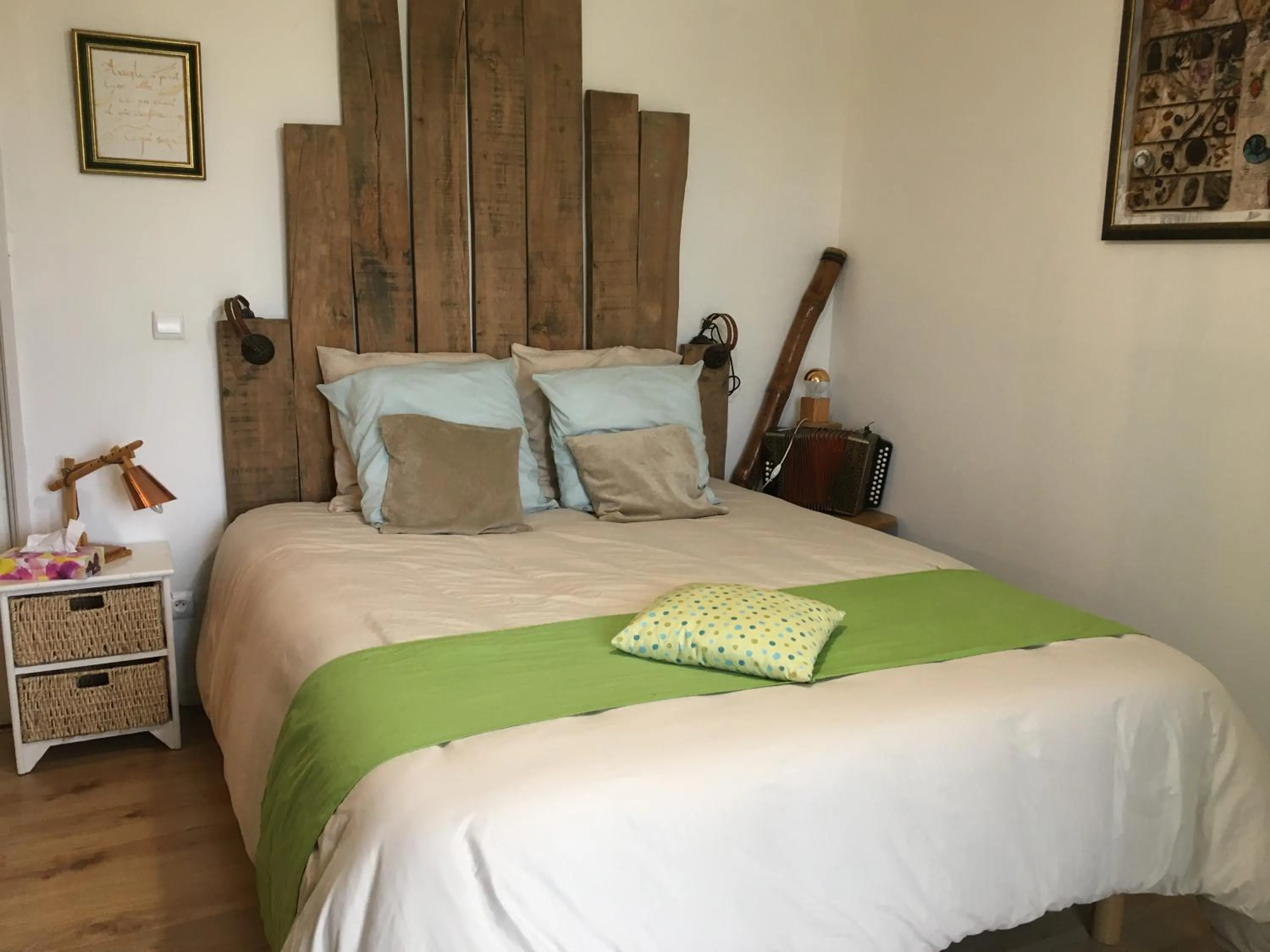 Bed in Maison Dougnac