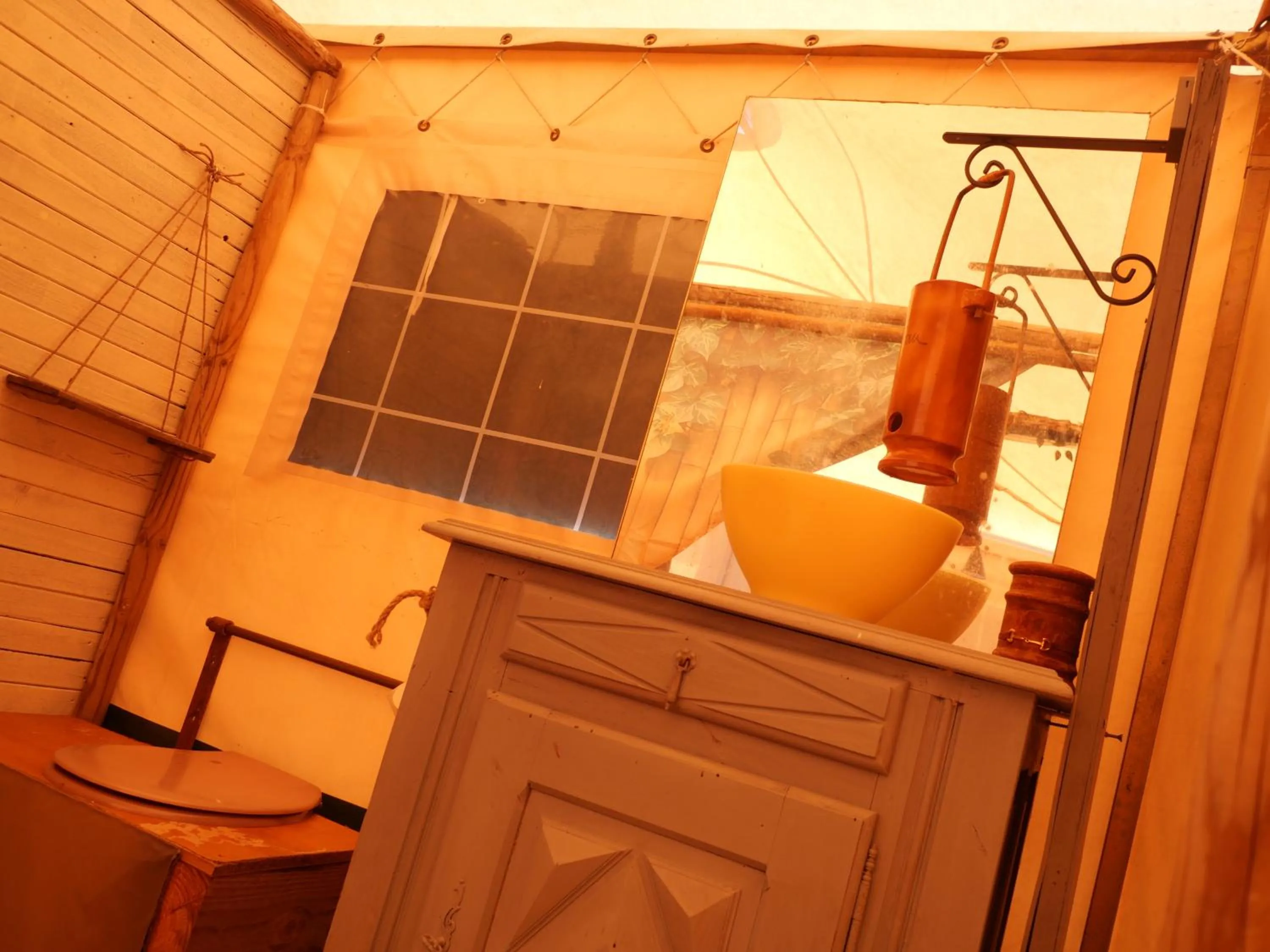 Bathroom in Maison Dougnac