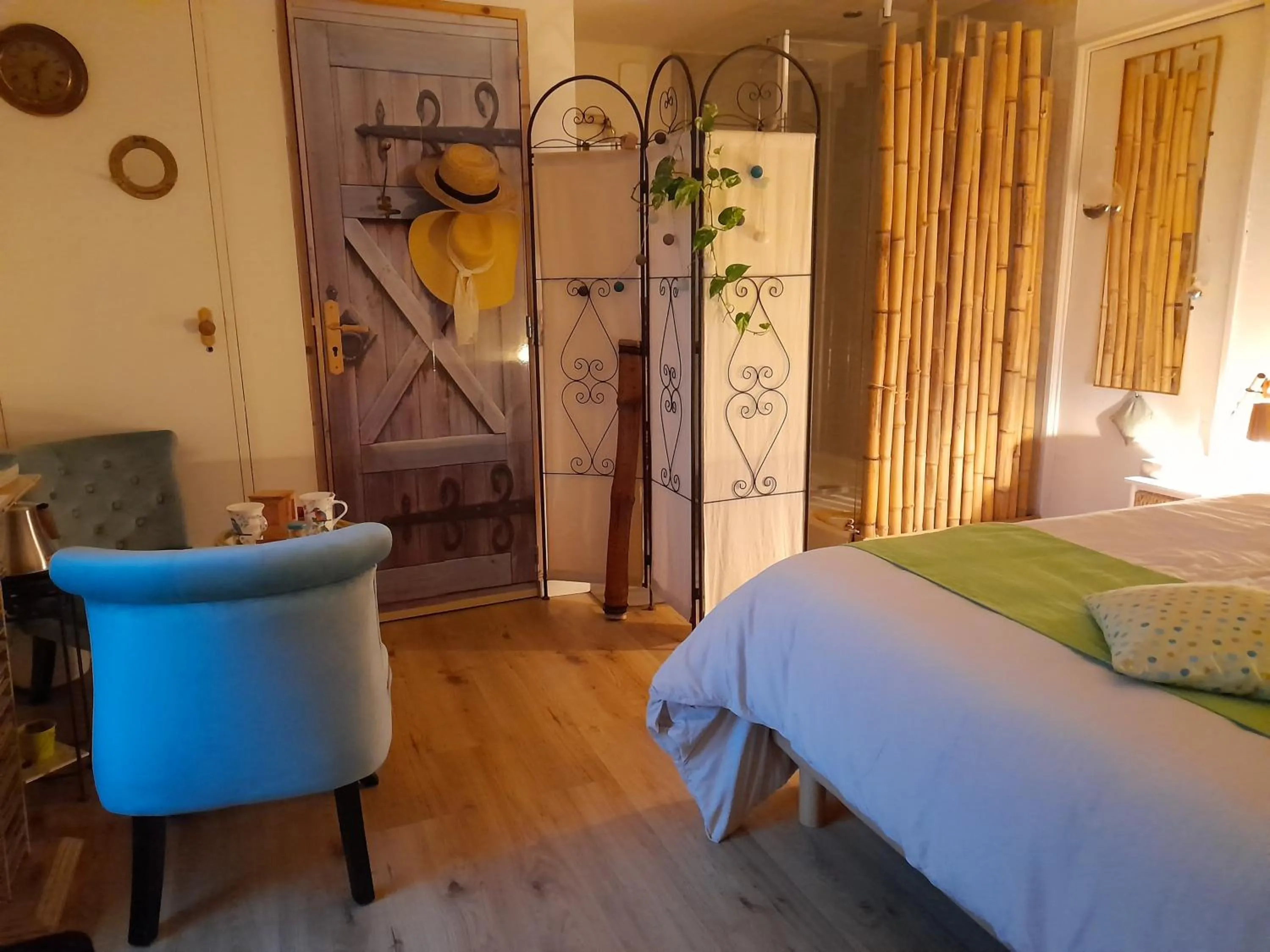Photo of the whole room, Bed in Maison Dougnac