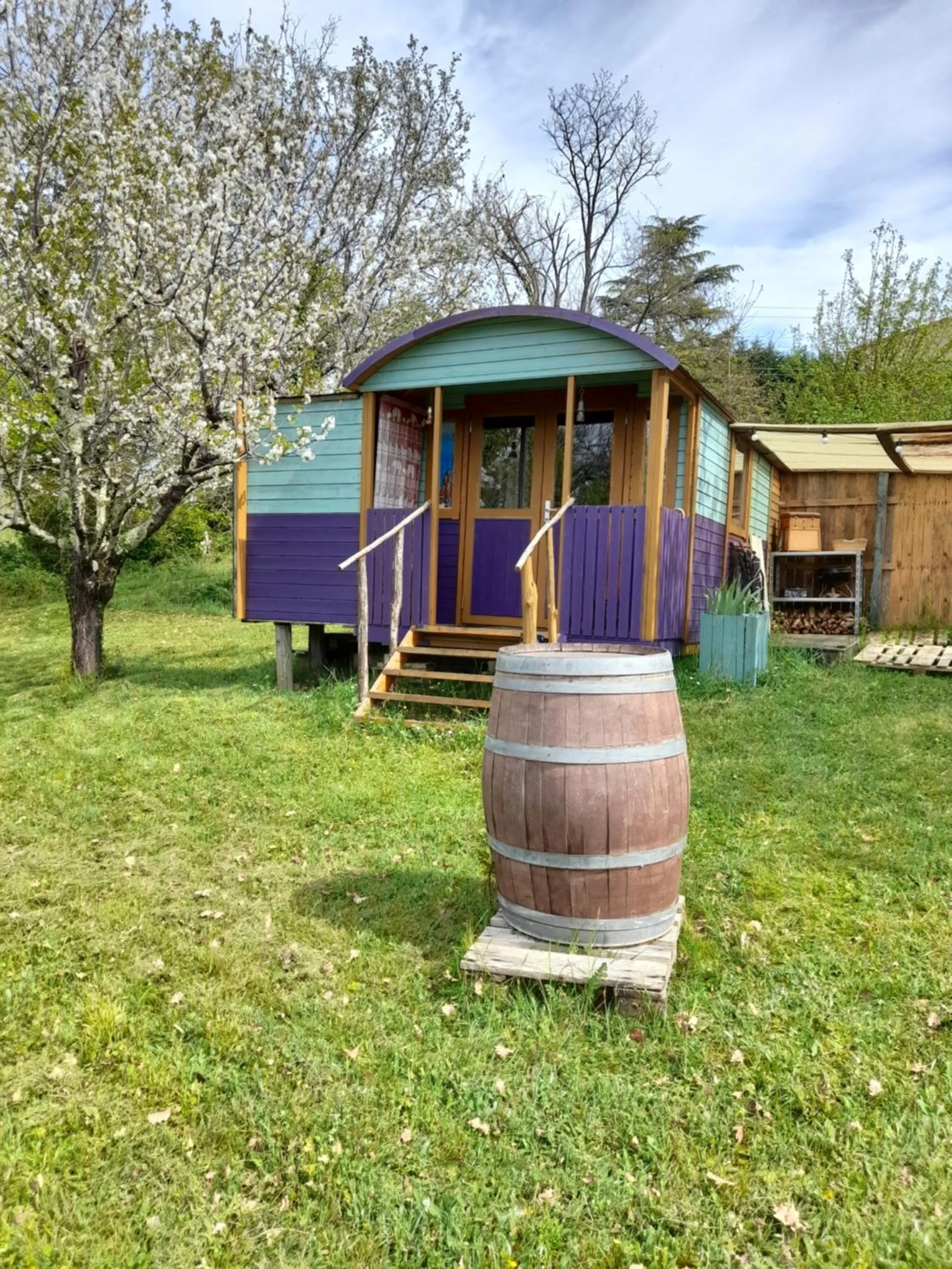 Photo of the whole room in Maison Dougnac