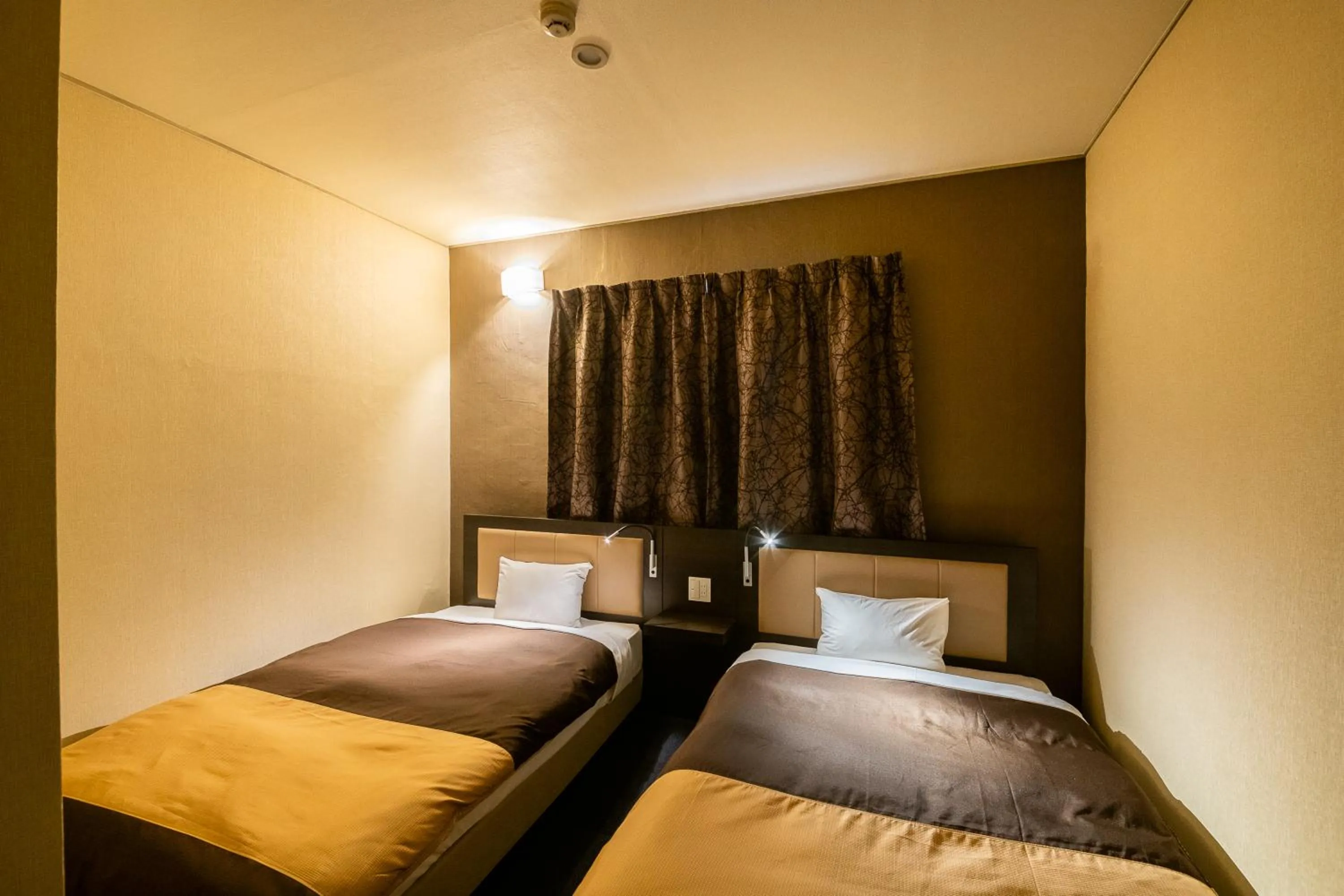 Bed in Kyoto Central Inn