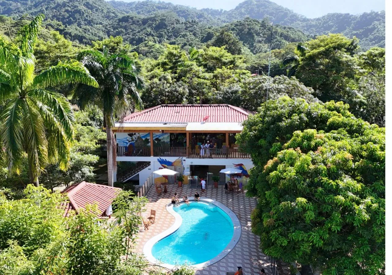 Entertainment in Senderos del Mar, Hotel con AC, Piscina, cerca de Tayrona