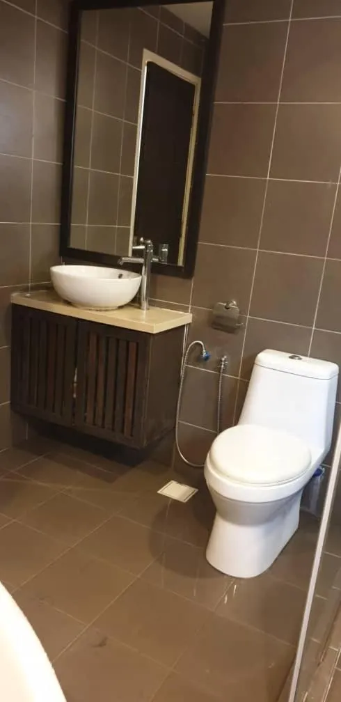 Bathroom in Gold Coast Rose Studio