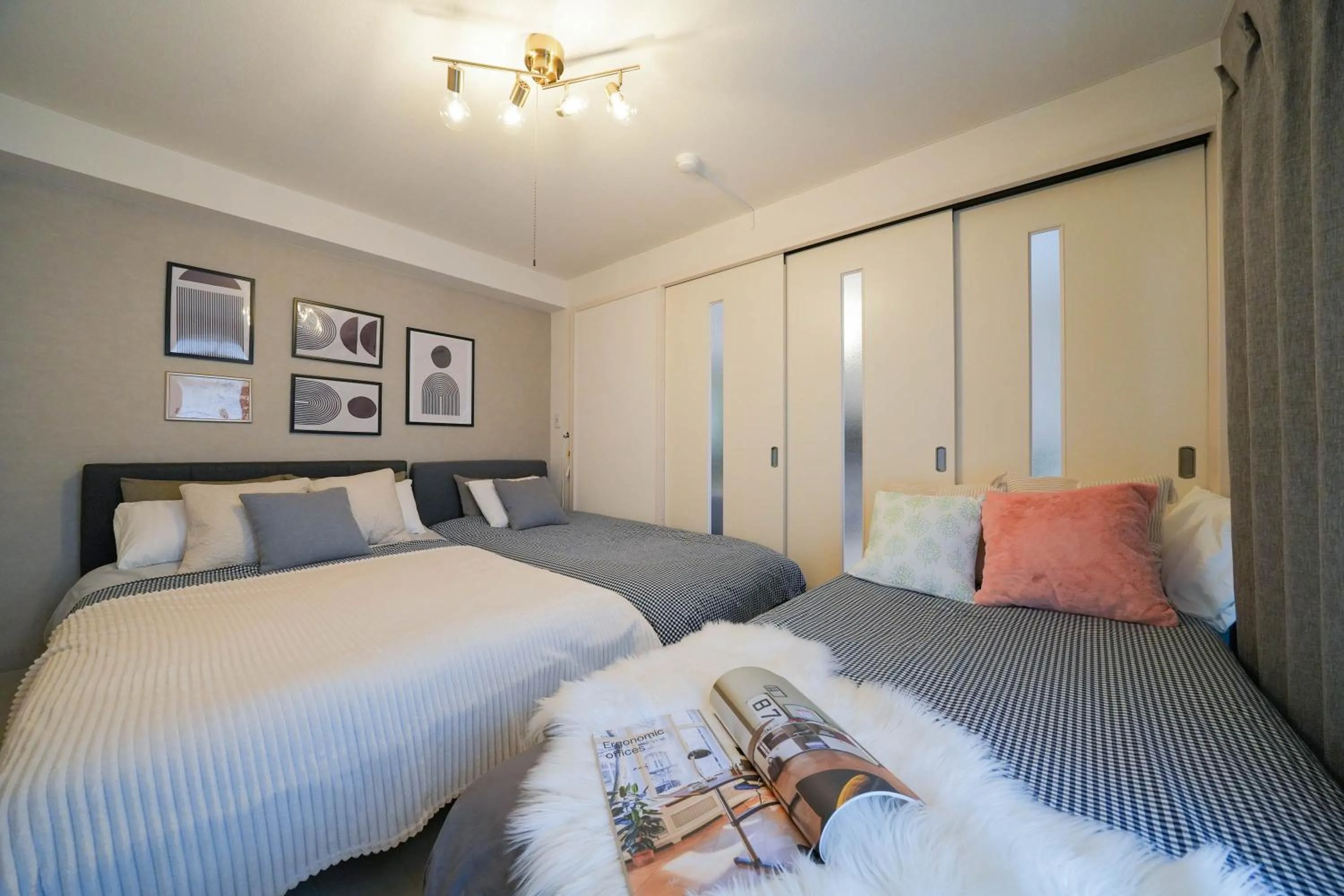 Bed in Hotel Flourish 67