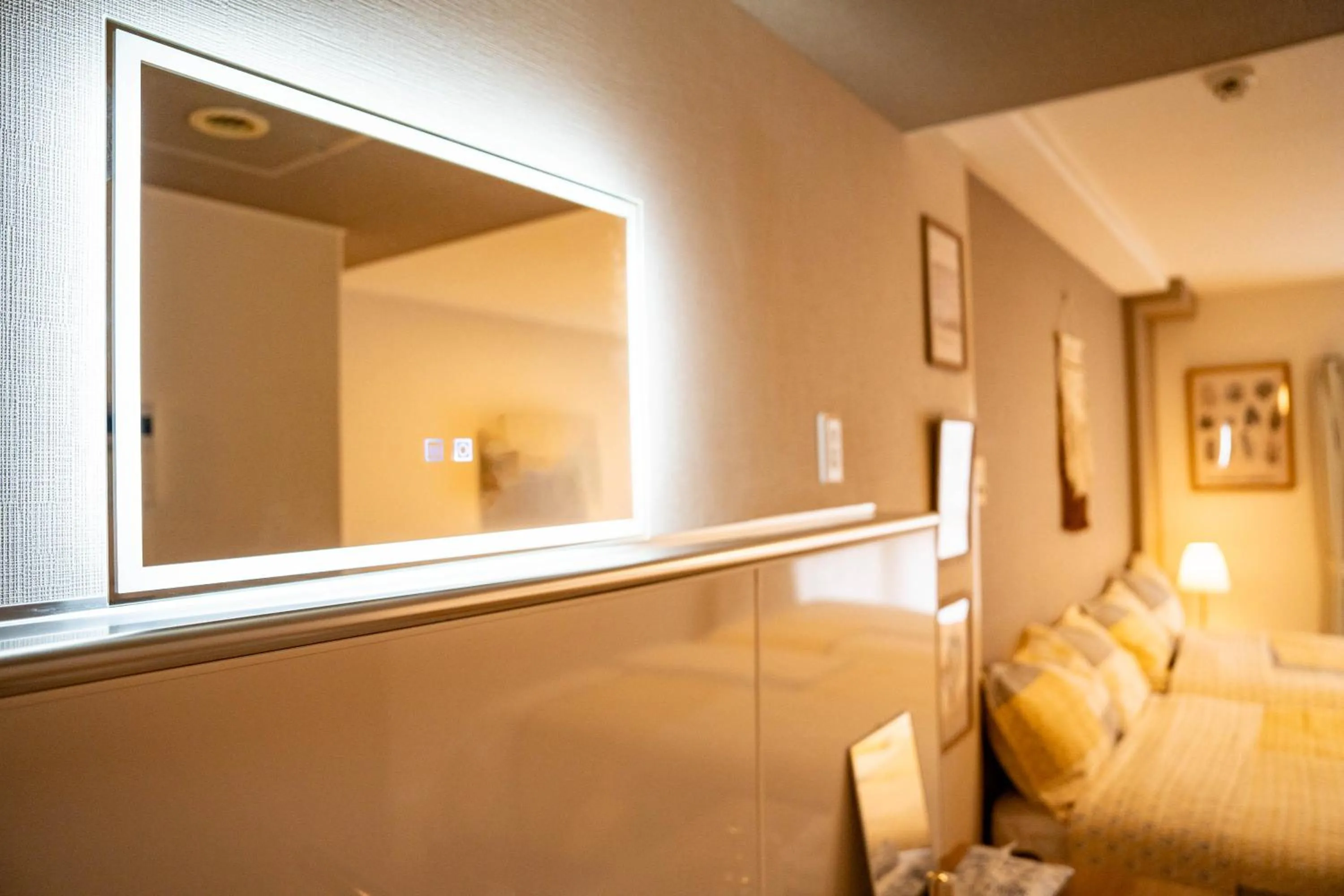 Bed in Hotel Flourish 67