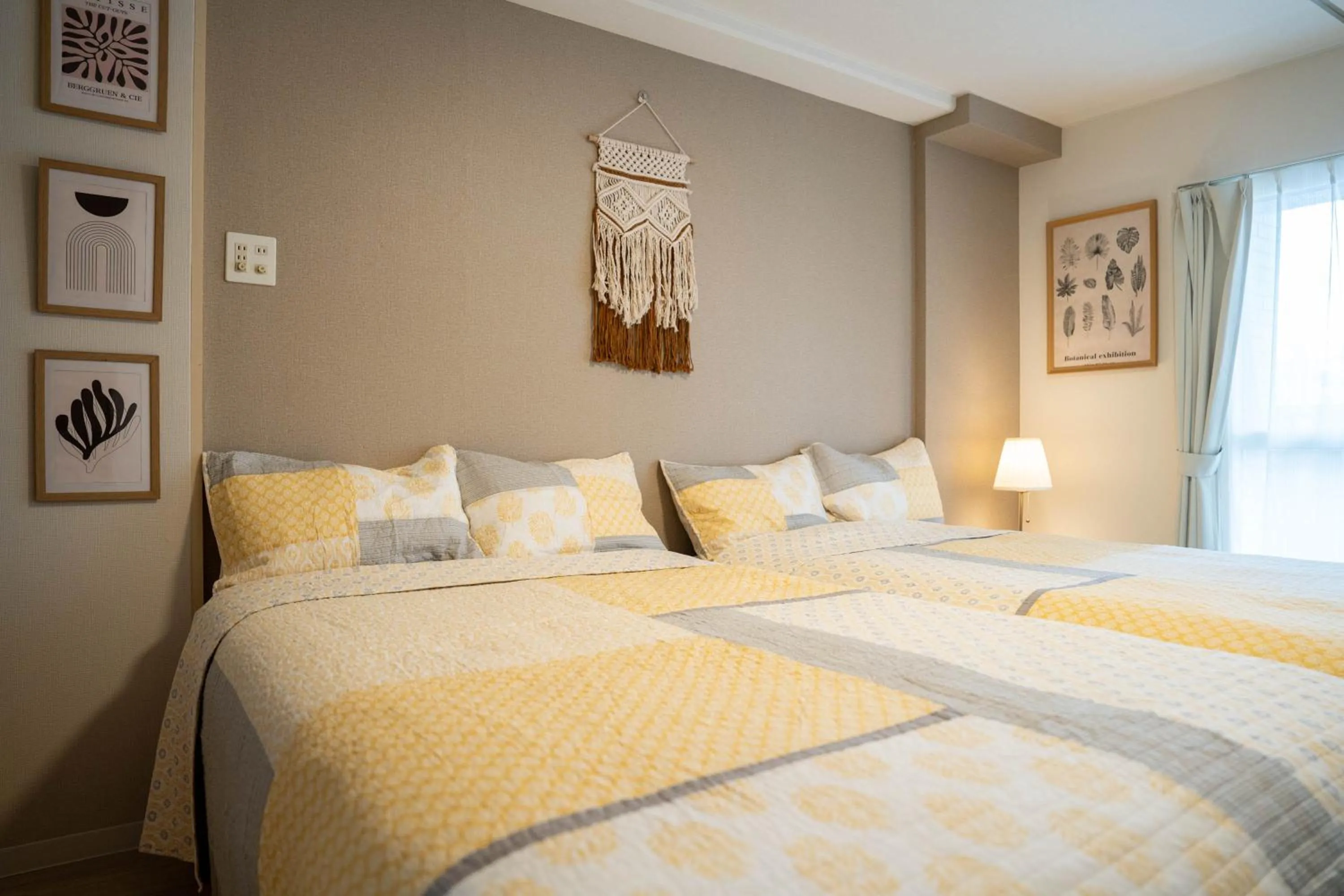 Bed in Hotel Flourish 67