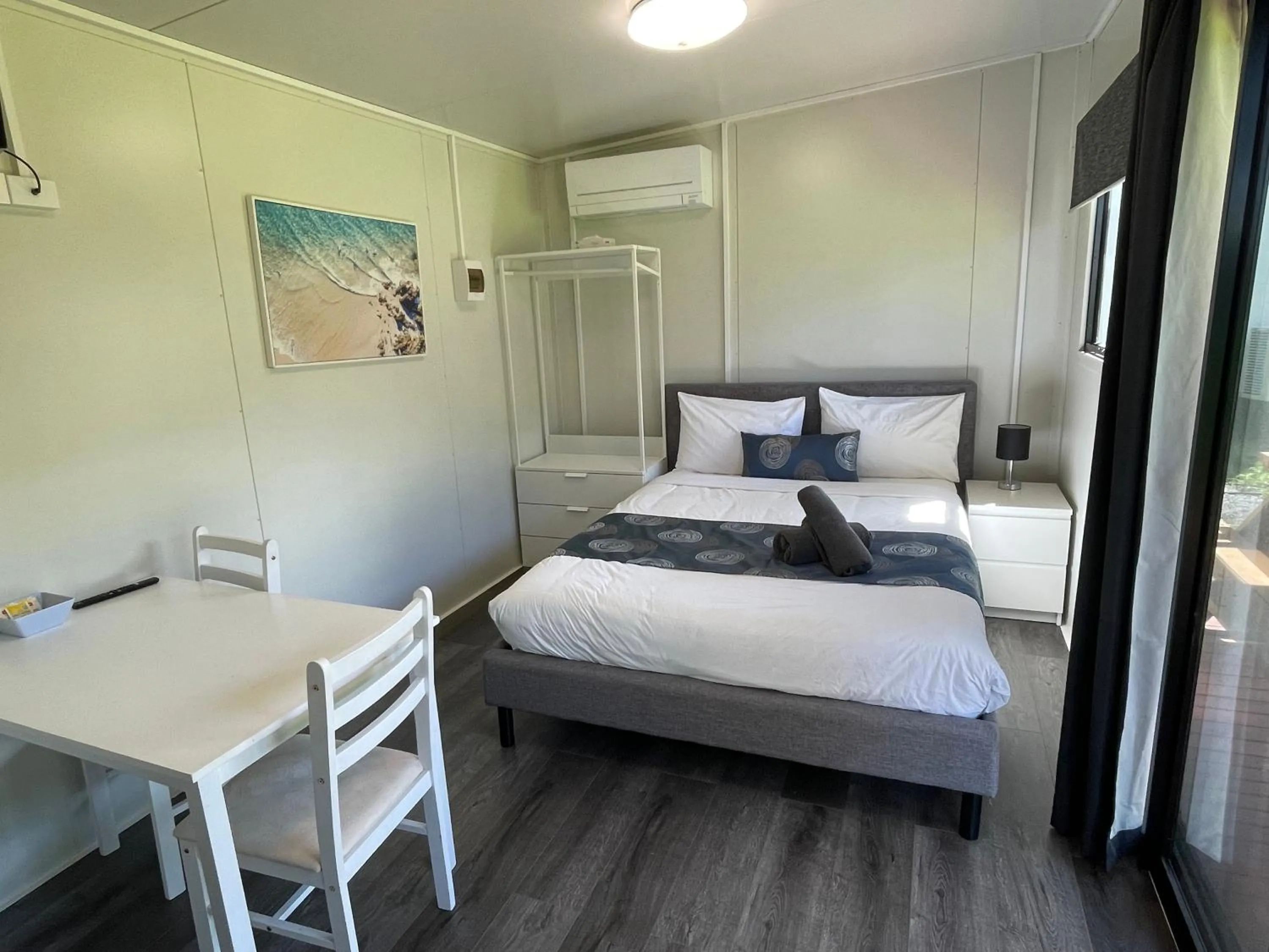 Bed in Marlo Caravan Park & Motel