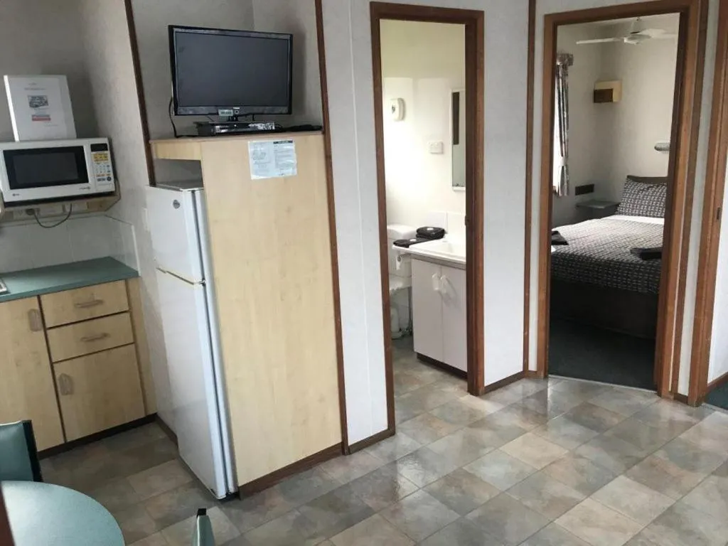 Bed in Marlo Caravan Park & Motel