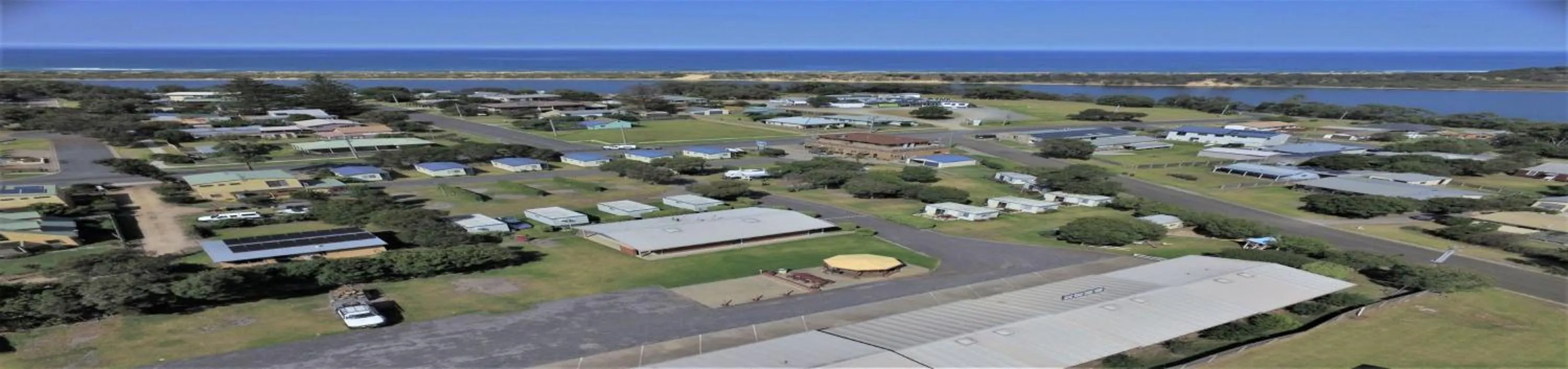 Property building in Marlo Caravan Park & Motel