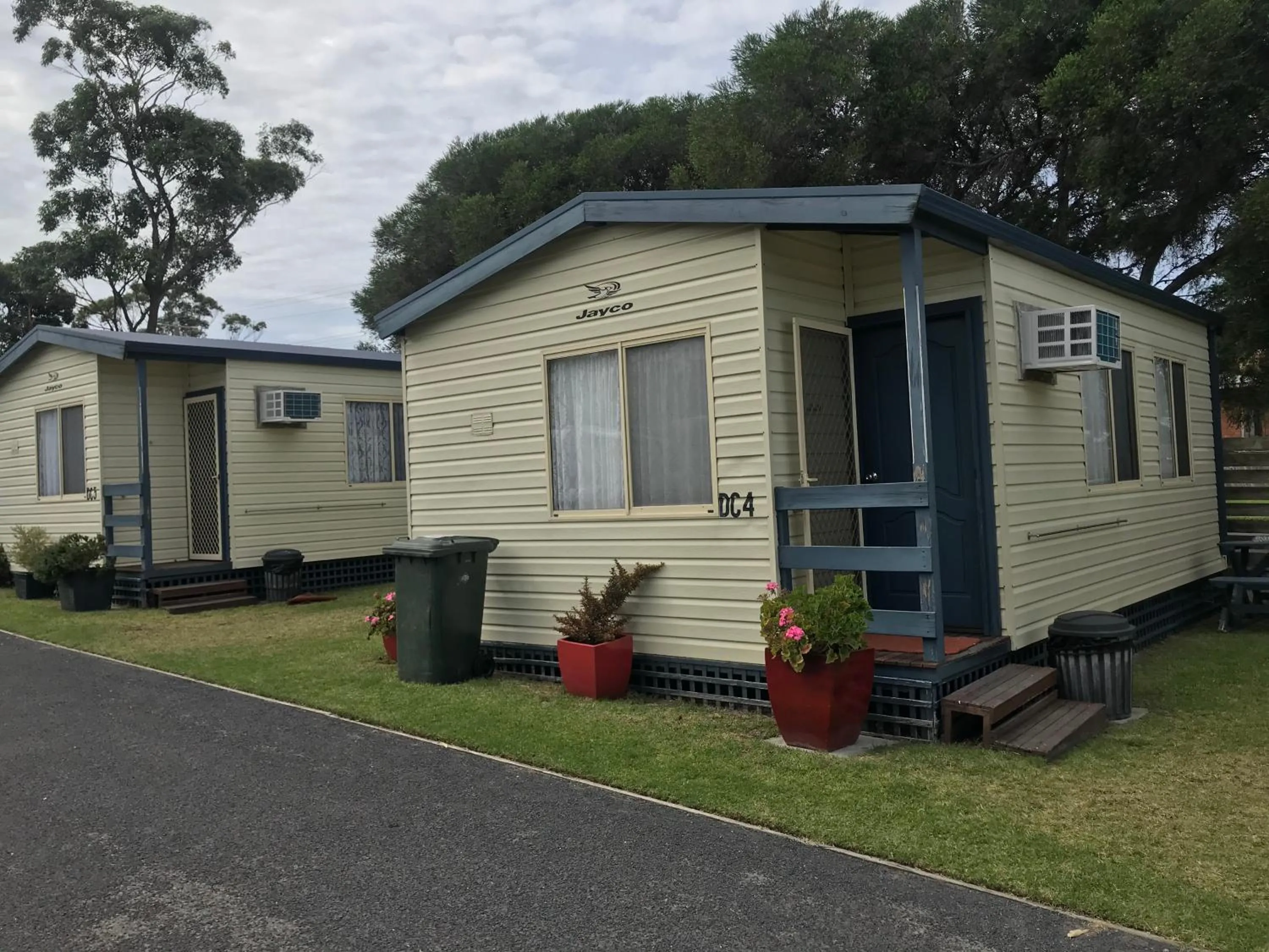 Property building in Marlo Caravan Park & Motel