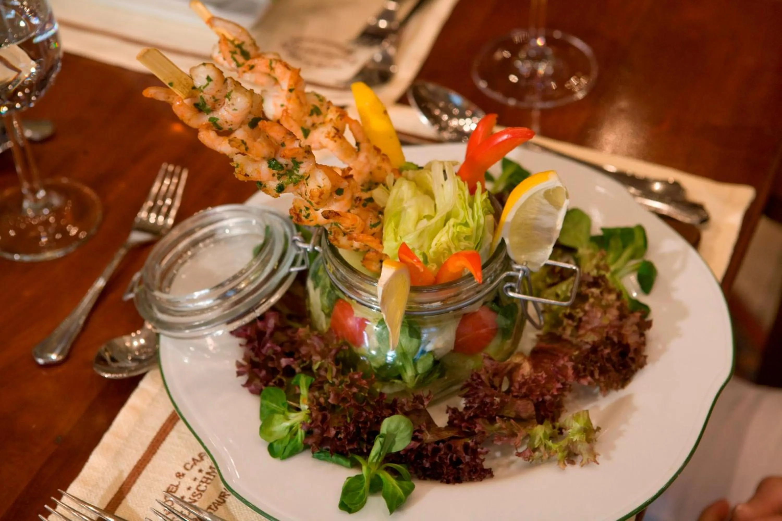 Food and drinks in Appartements Cella Central