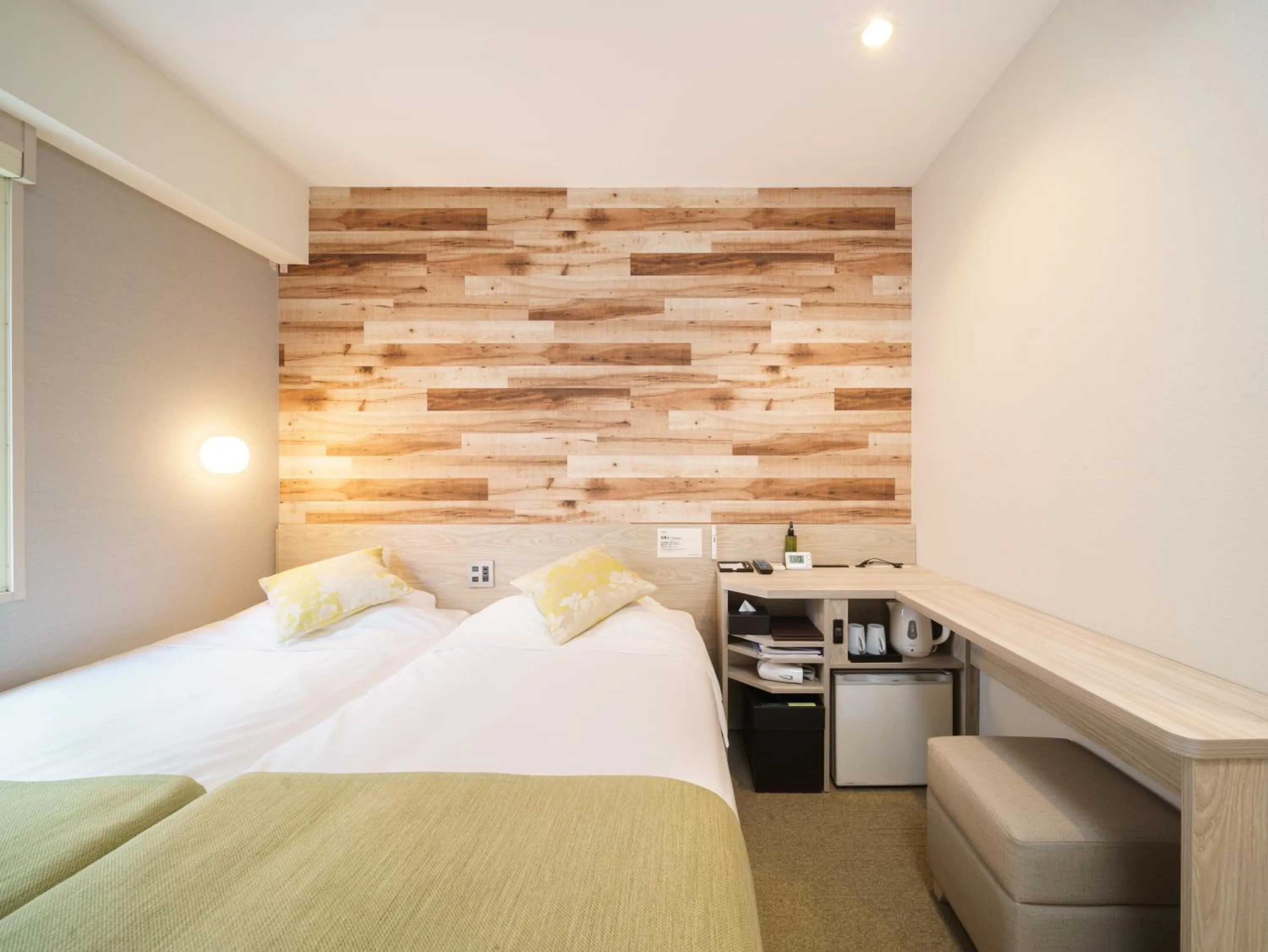 Bed in Super Hotel Sendai Hirose Dori