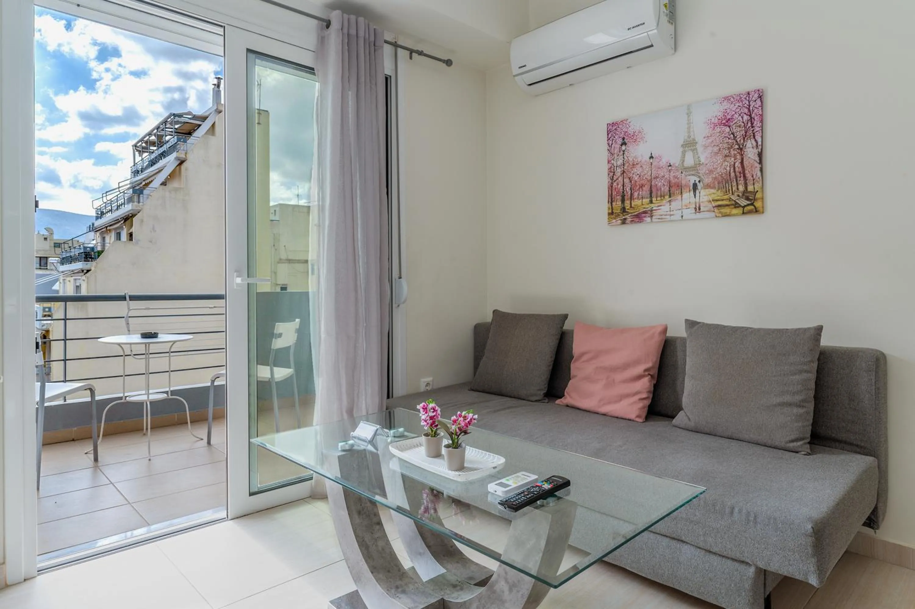 Balcony/Terrace in Elvita Apartments 3