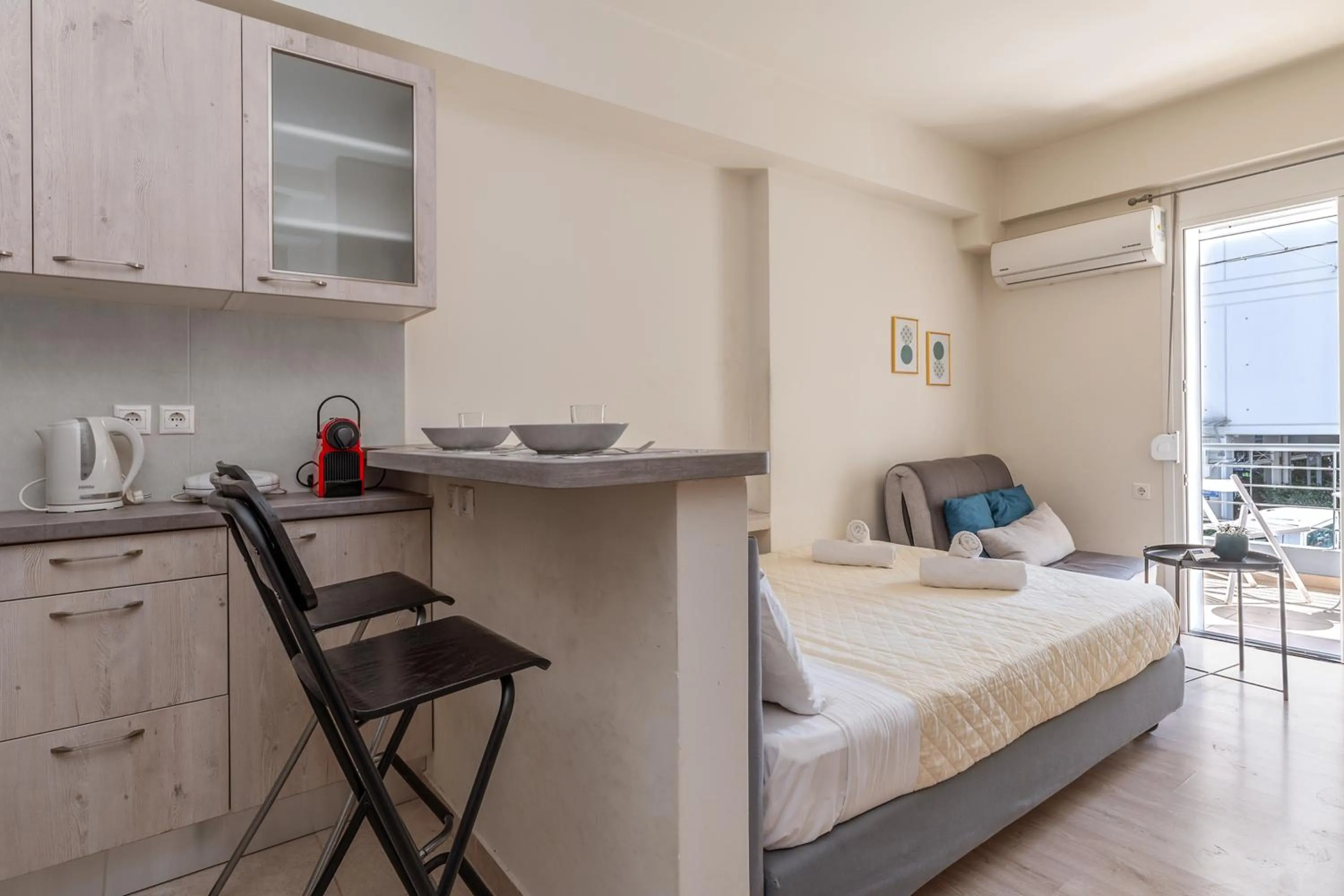 Photo of the whole room, Bed in Elvita Apartments 3