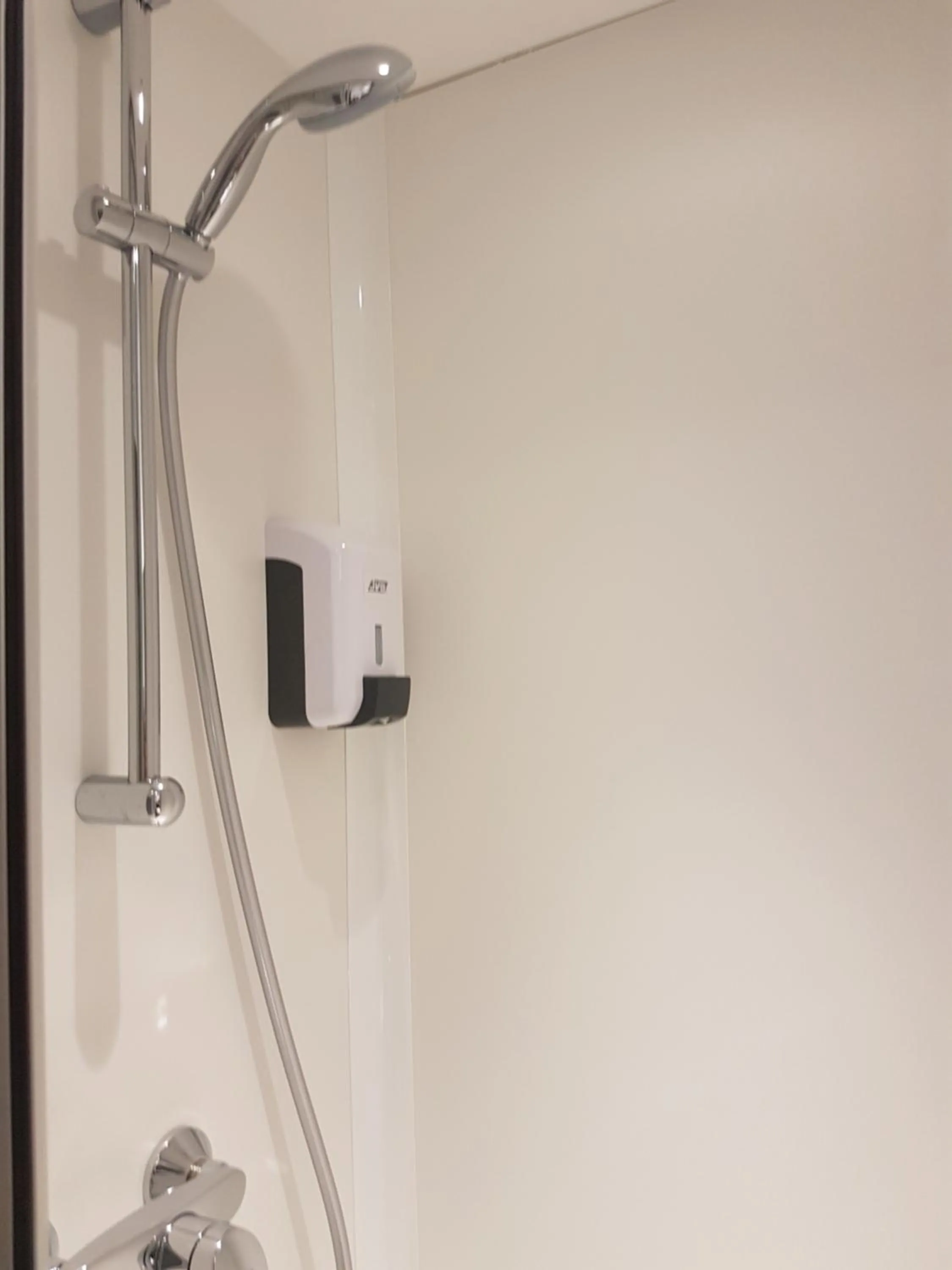 Bathroom in hotelF1 Lyon Saint Priest