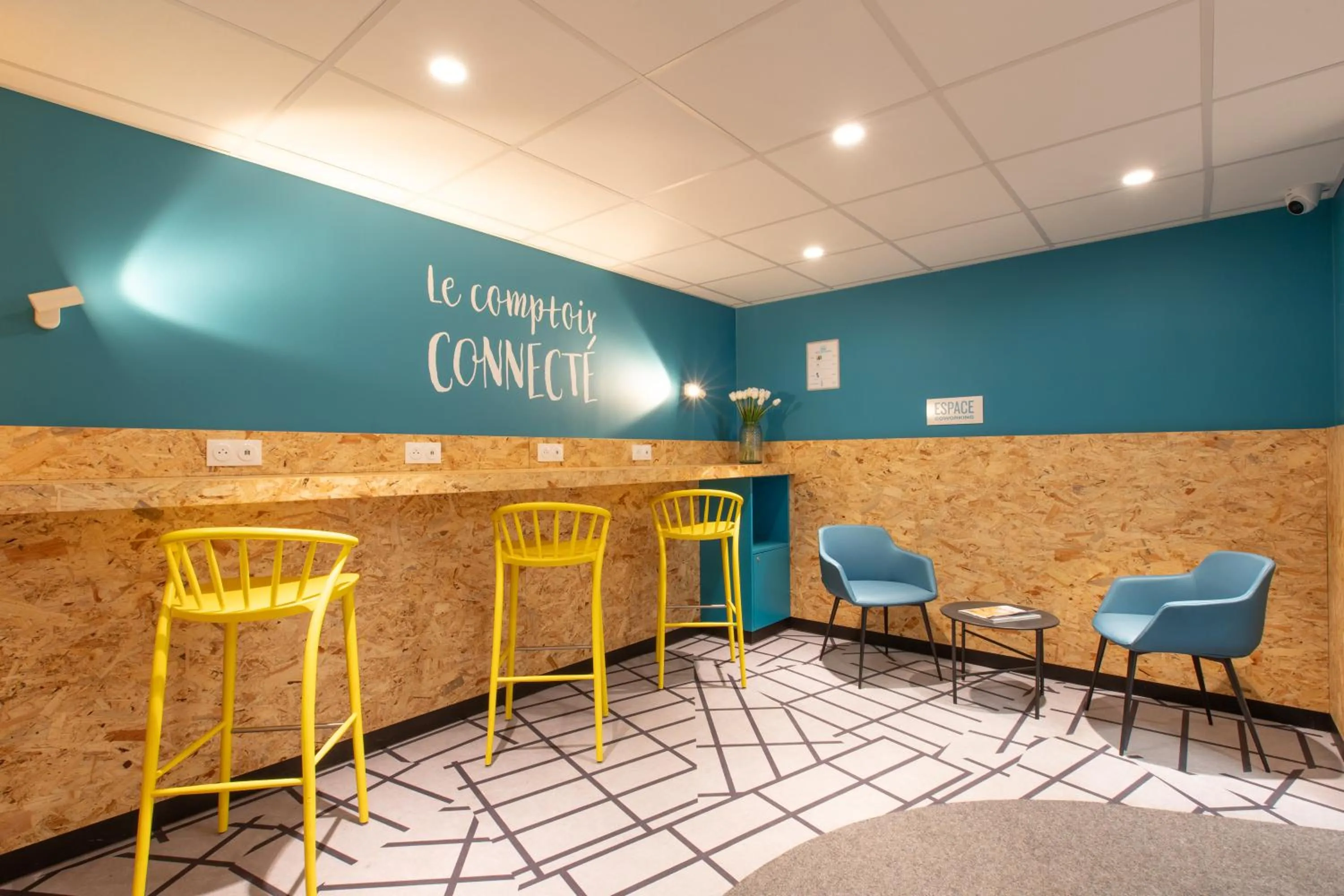 Lobby or reception in Kyriad Direct Dijon Sud - Chenove