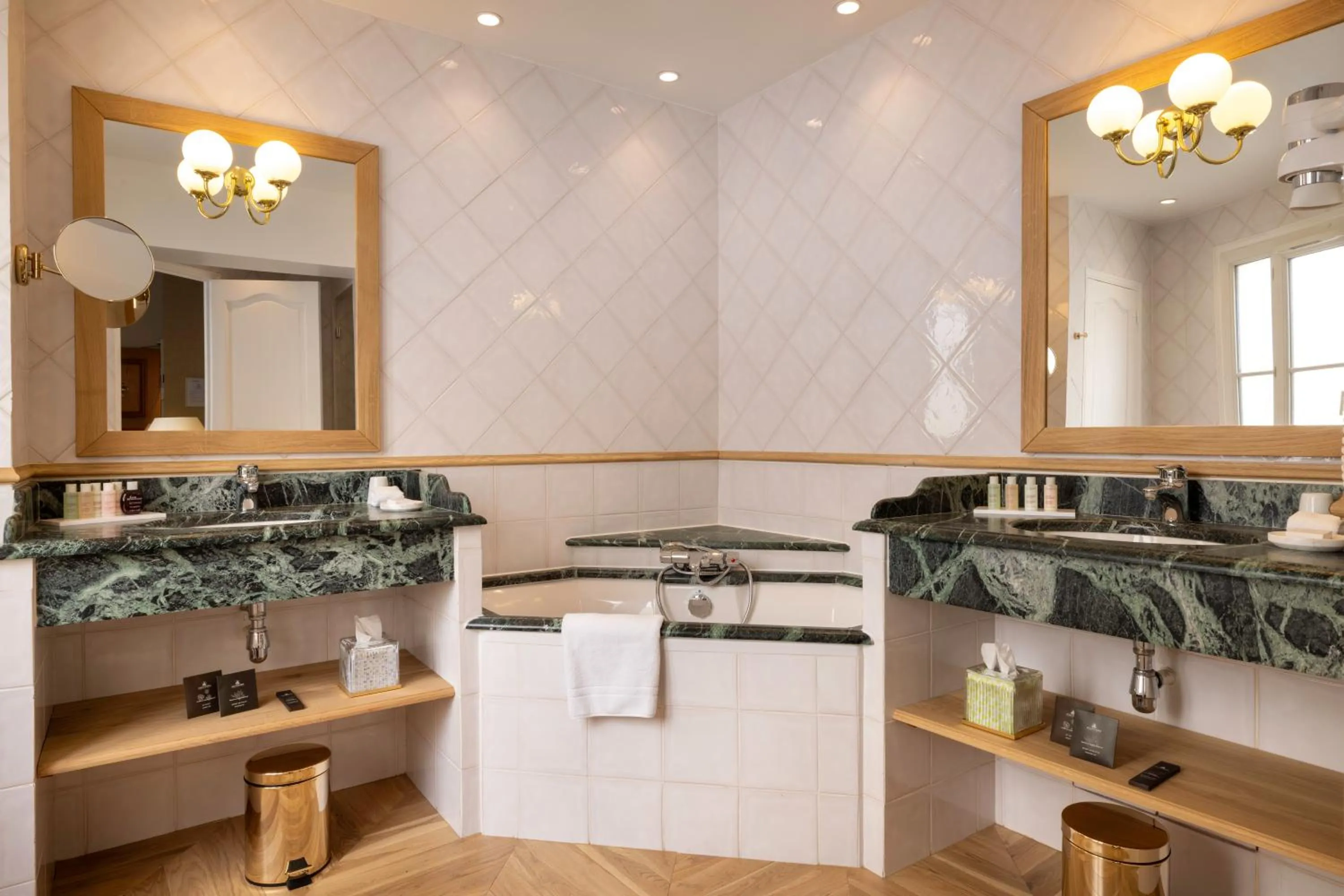 Bathroom in Hotel Pas De Calais