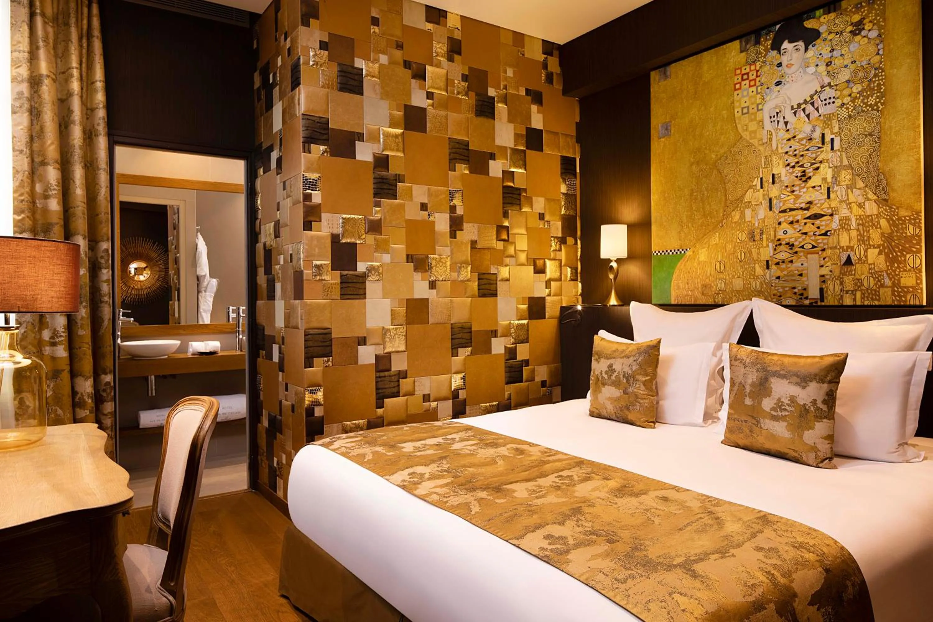 Bed in Hotel Pas De Calais