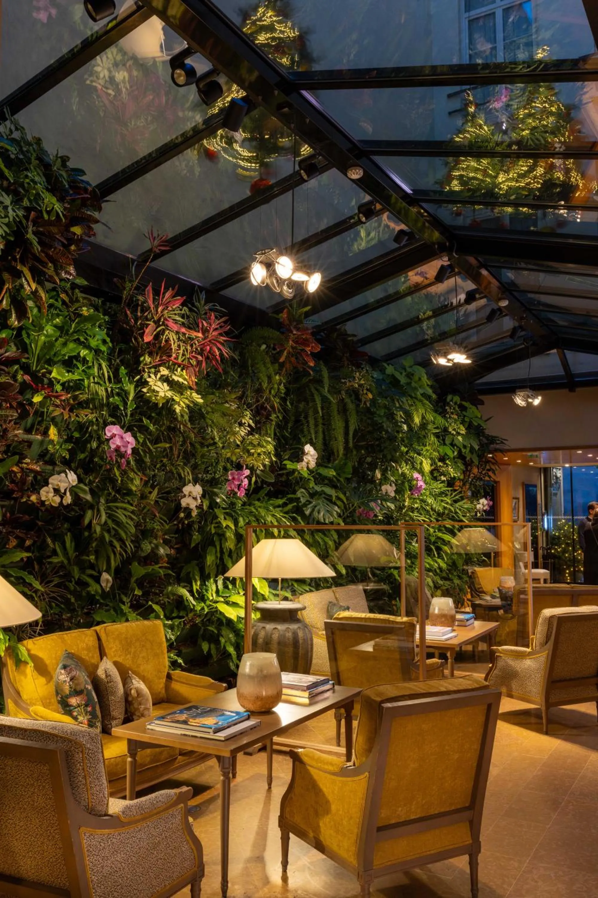Lobby or reception in Hotel Pas De Calais