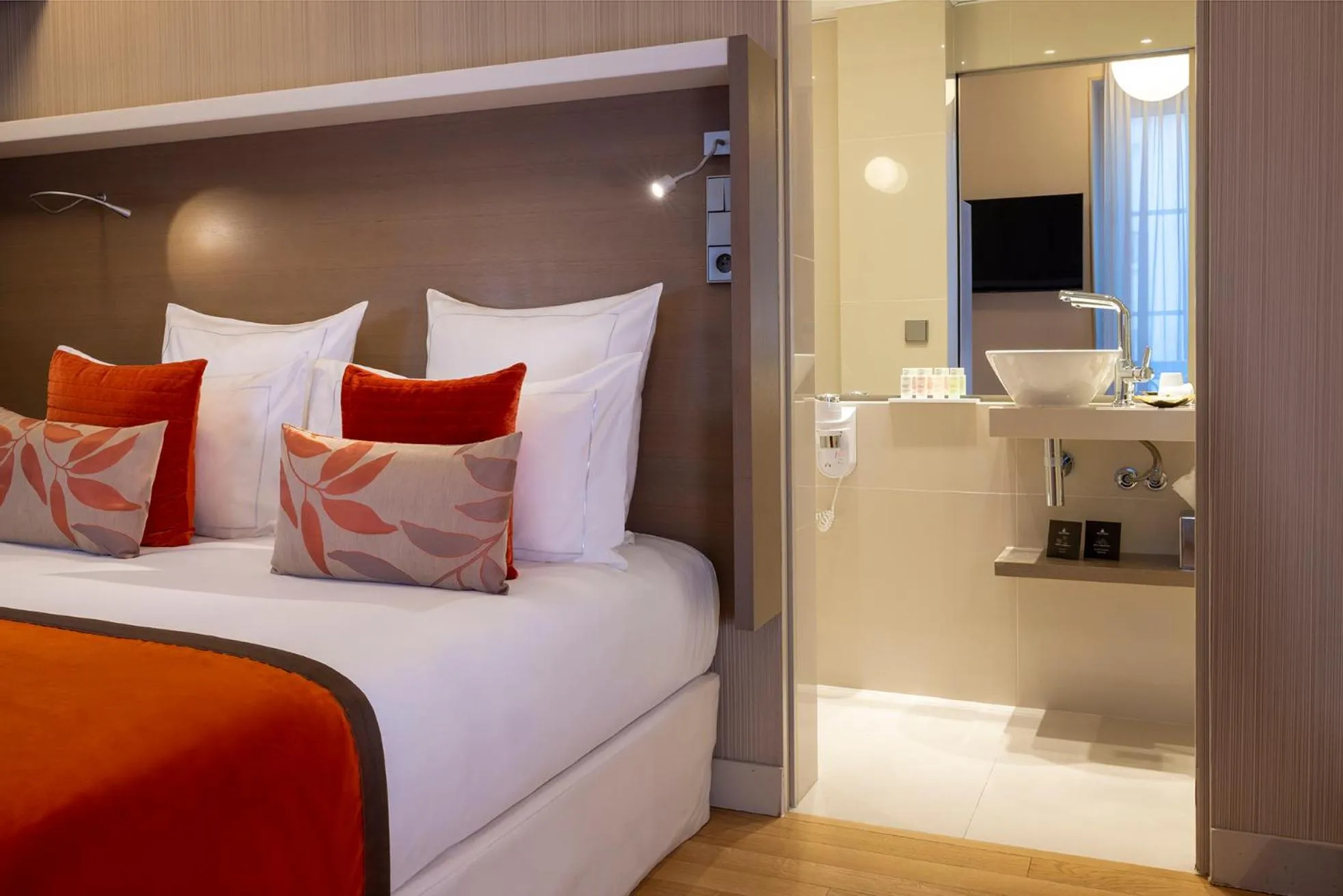 Bed in Hotel Pas De Calais