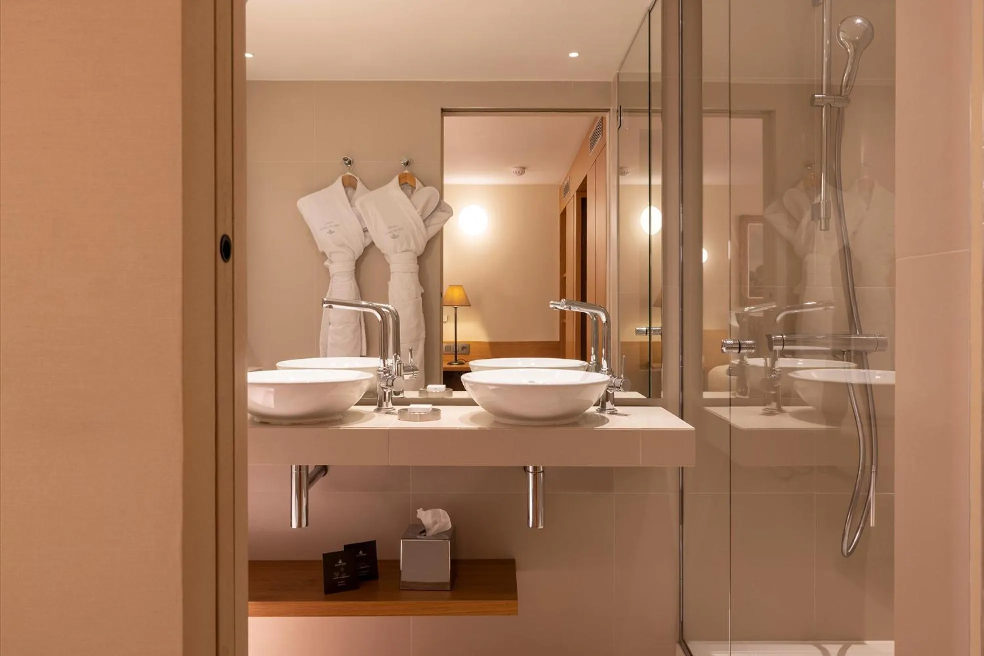 Shower in Hotel Pas De Calais