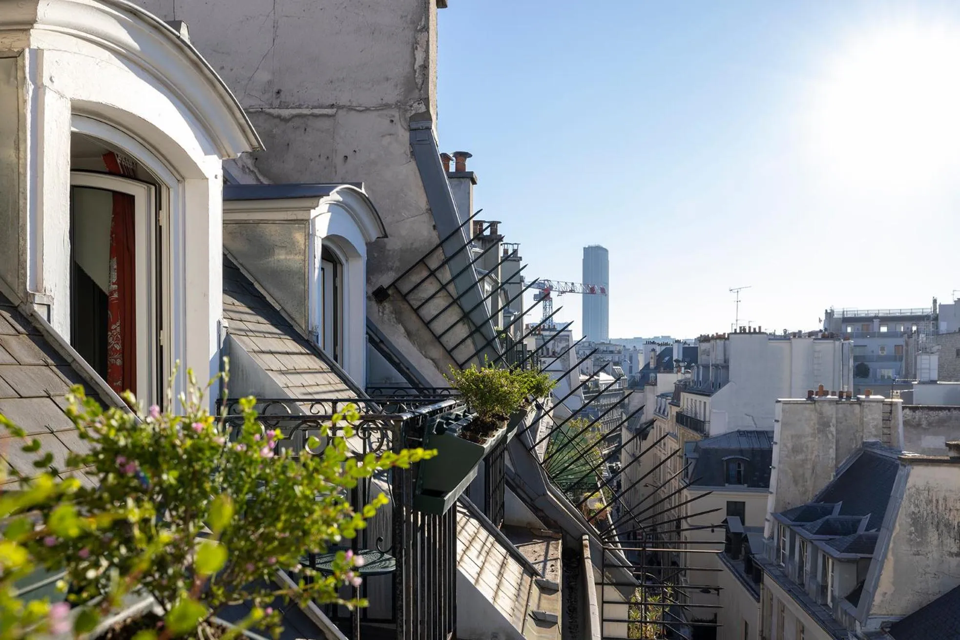 Property building in Hotel Pas De Calais