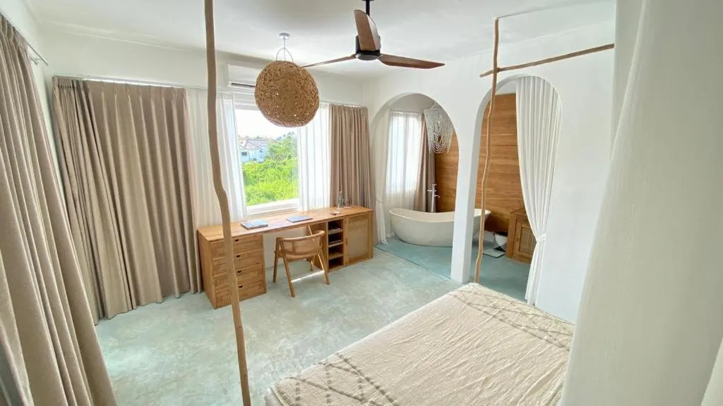 Photo of the whole room in Canggu Boutique Art Hotel