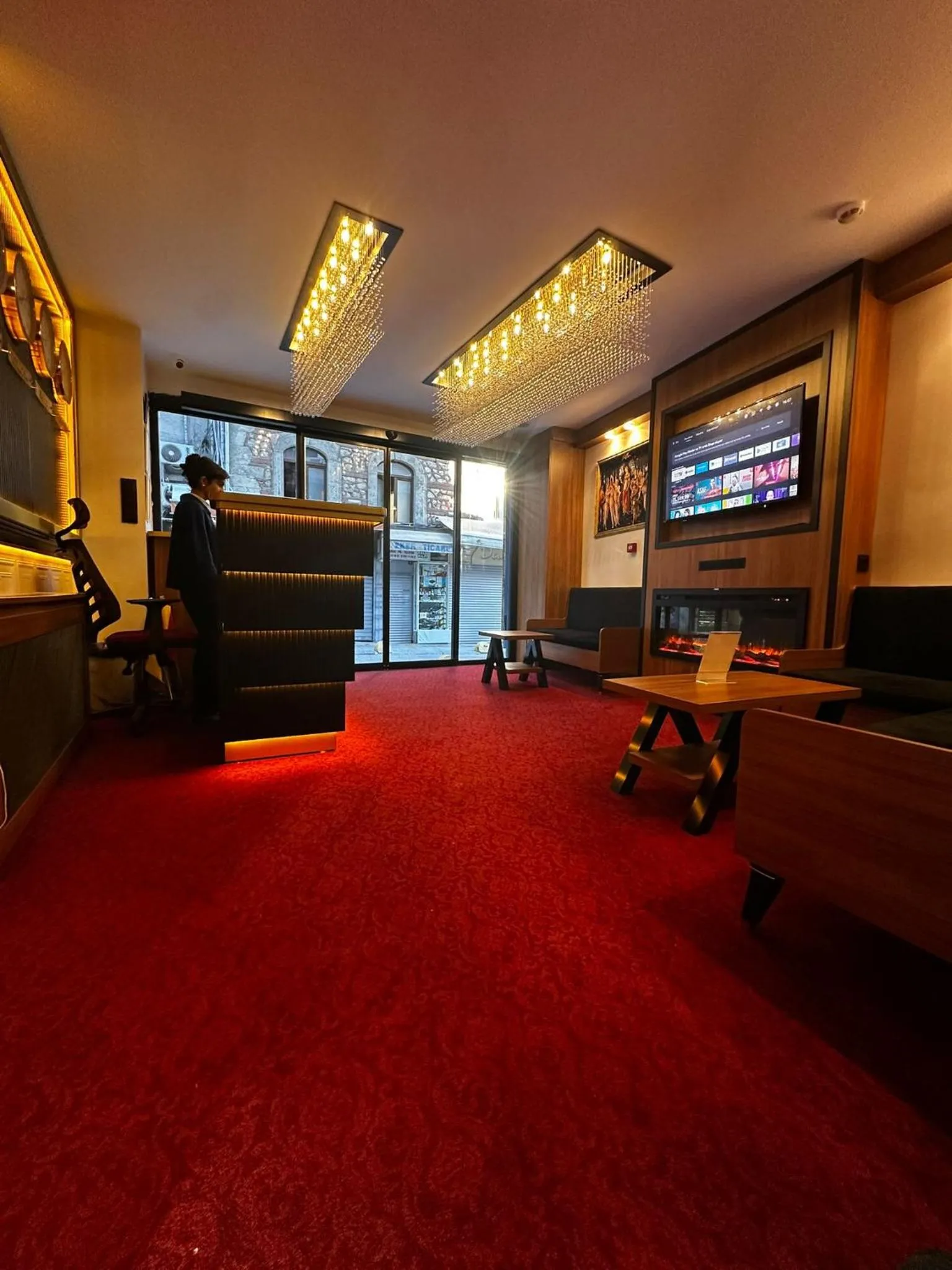 Communal lounge/ TV room in Blueway Hotel Istanbul Bakırköy City Center