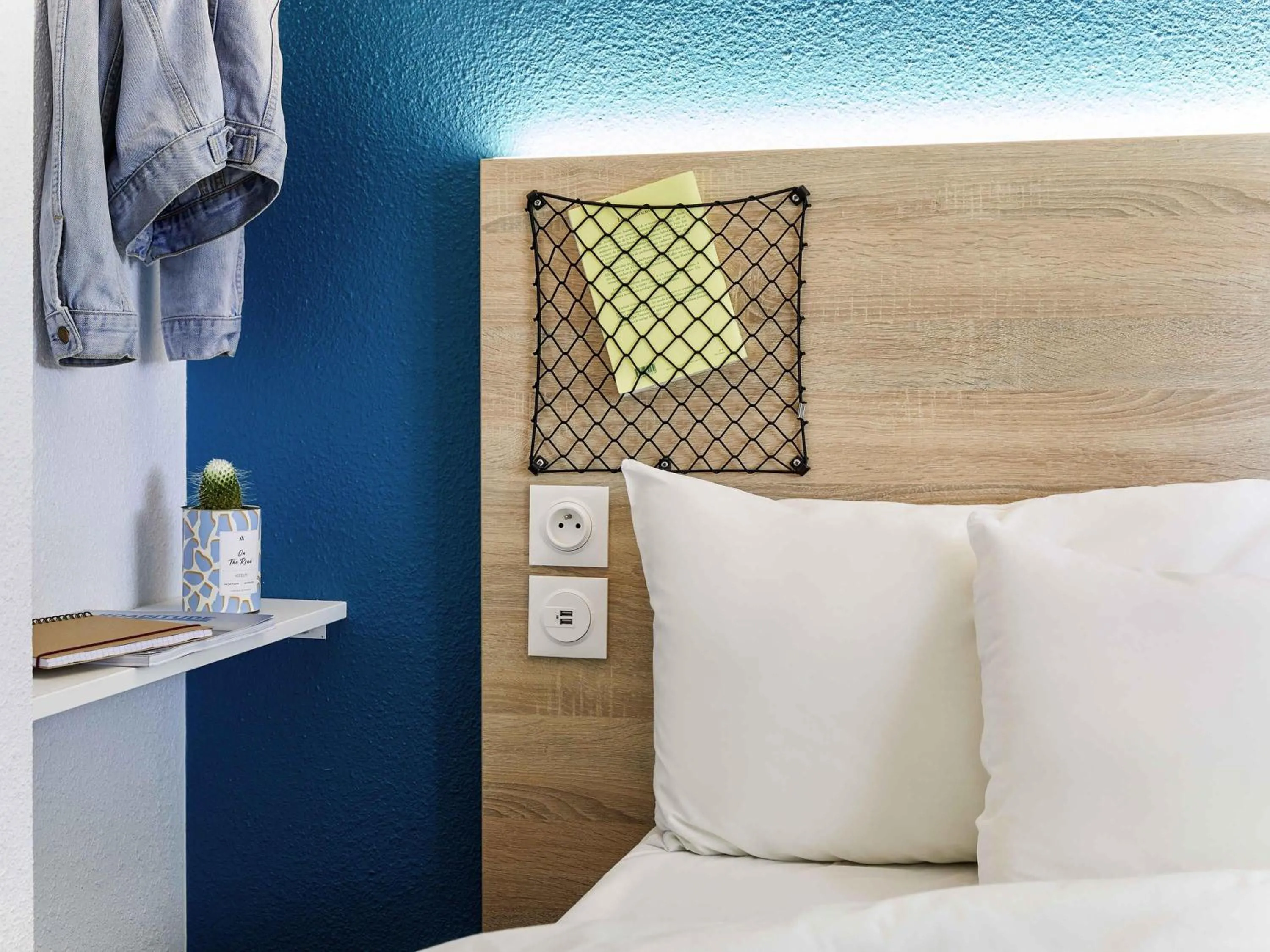 Bedroom, Bed in hotelF1 Amiens Est