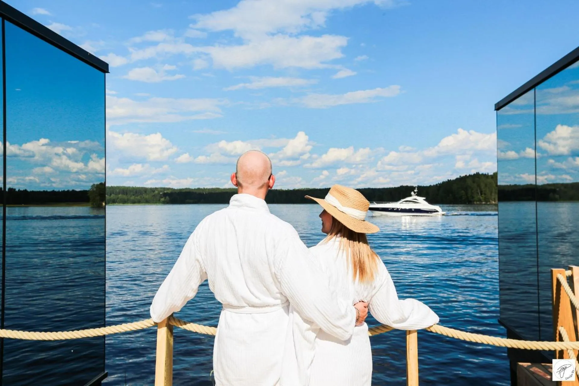 Patio in Lake Hotel Lehmonkärki - Haasi Mirror Houses