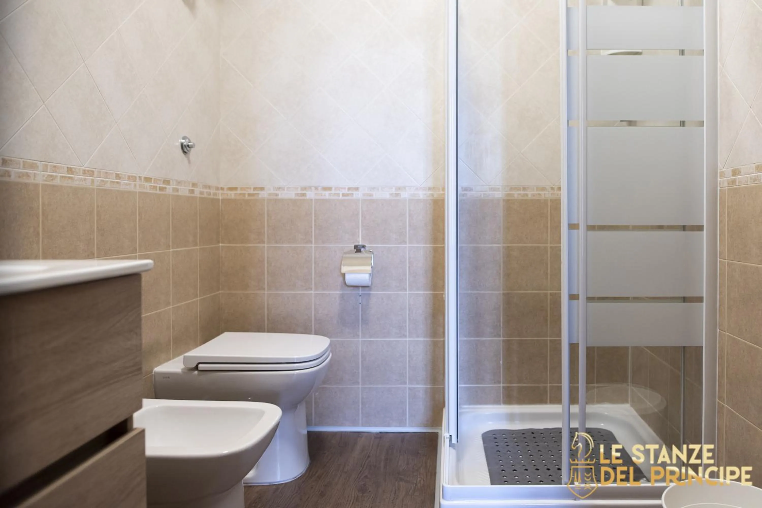 Shower in Le Stanze del Principe