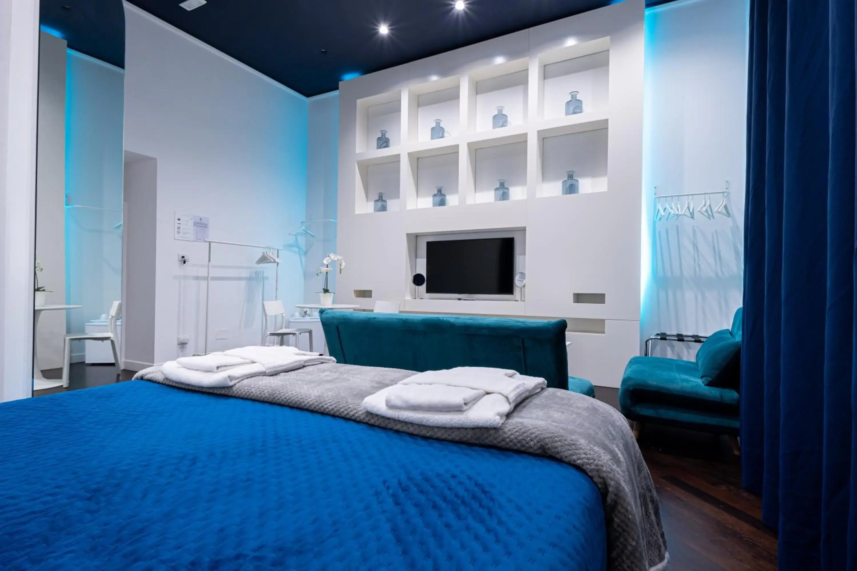 Deluxe Double Room in Skyhouse Duomo Deluxe Double Room in Skyhouse Duomo