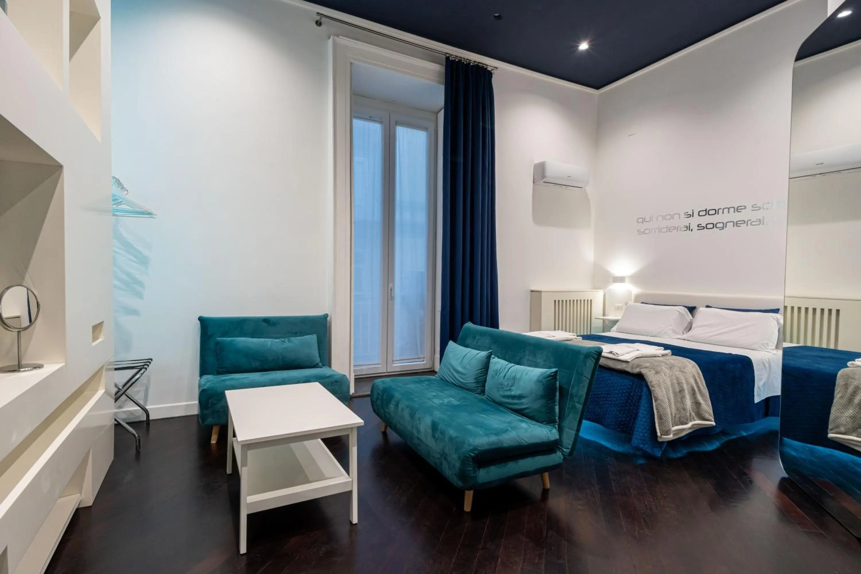 Bed in Skyhouse Duomo