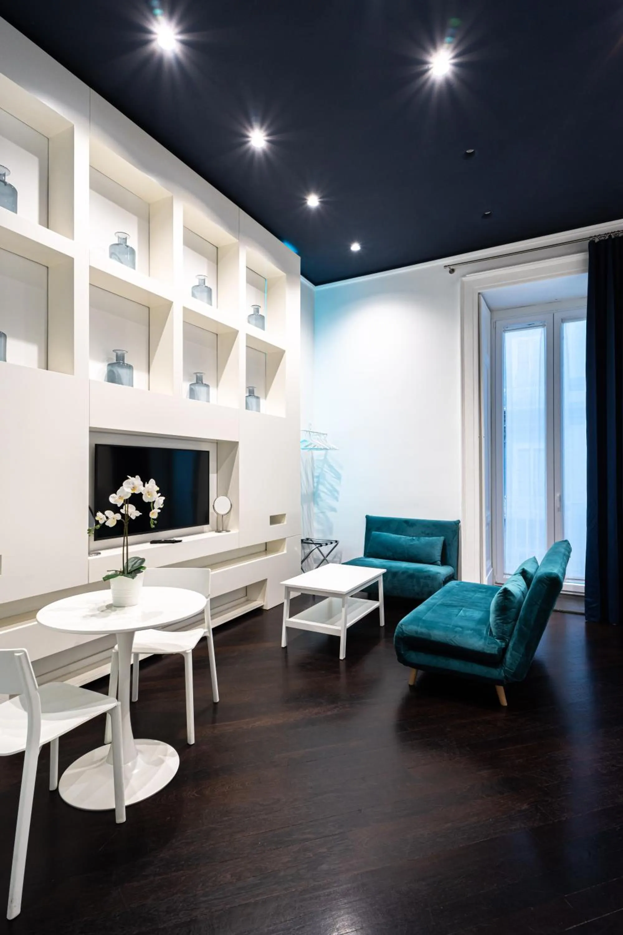 TV and multimedia in Skyhouse Duomo