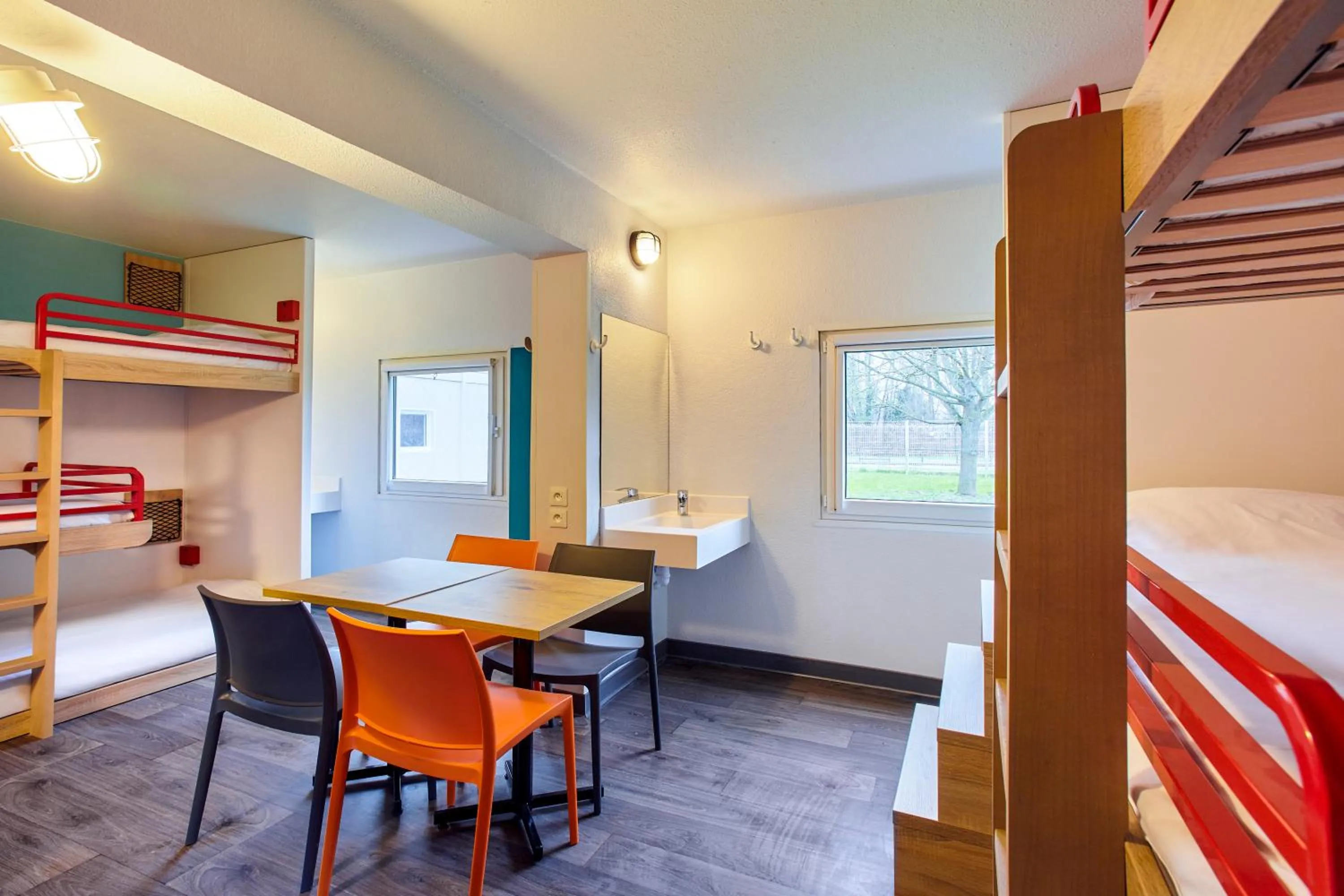 bunk bed, Bed in hotelF1 Avignon Centre Courtine gare TGV