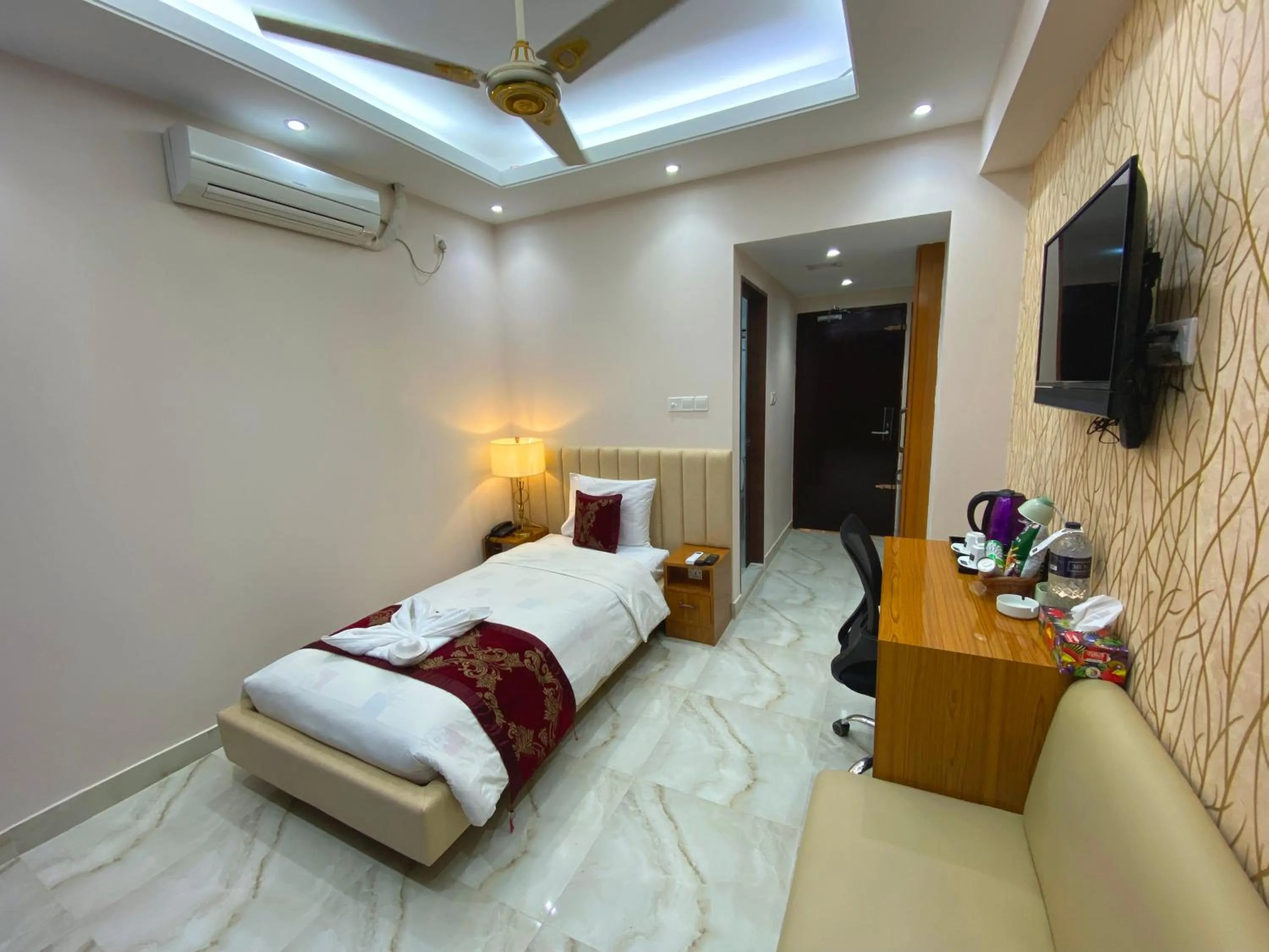 Bed in Hotel Valentino