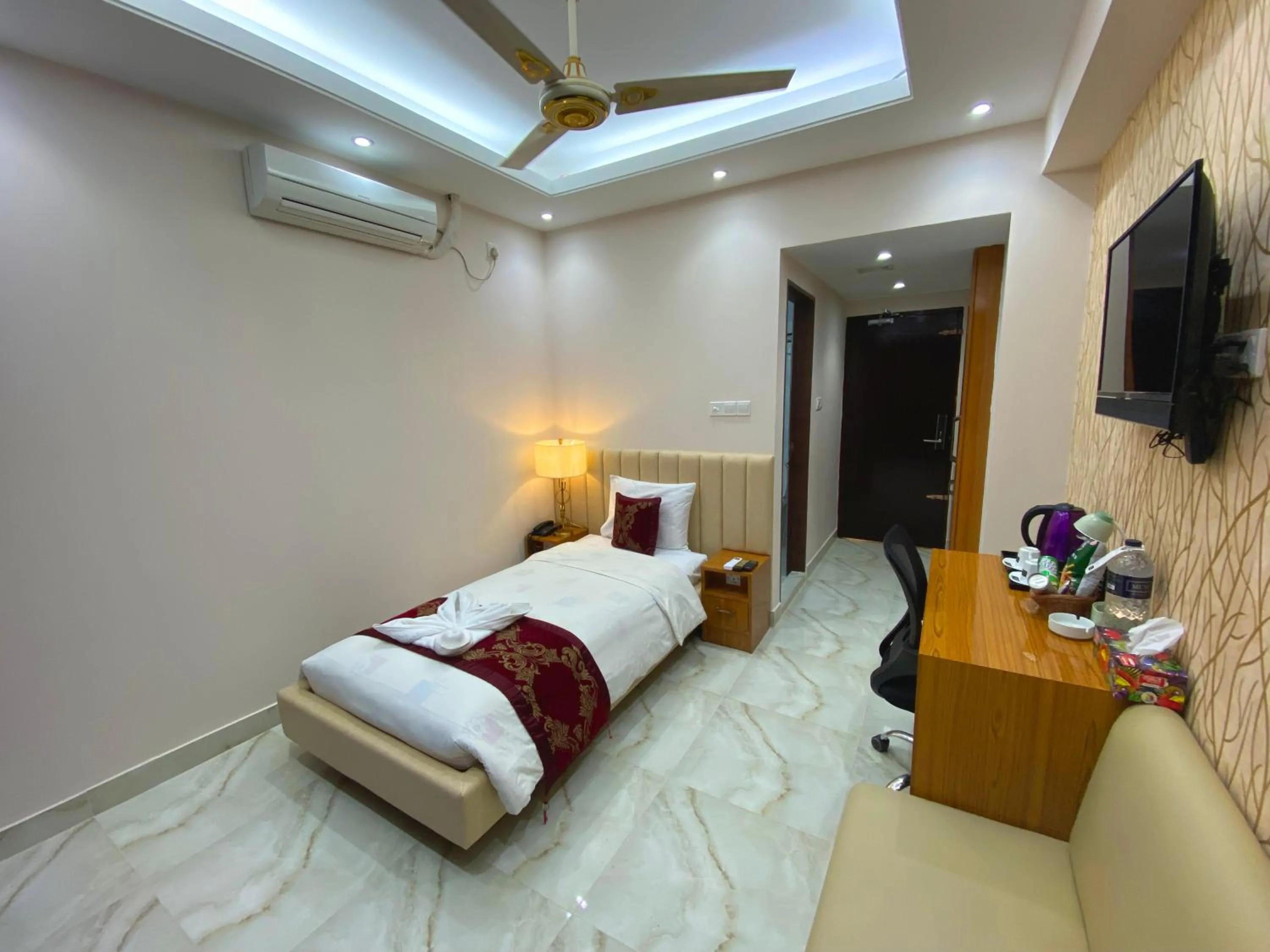 Bed in Hotel Valentino