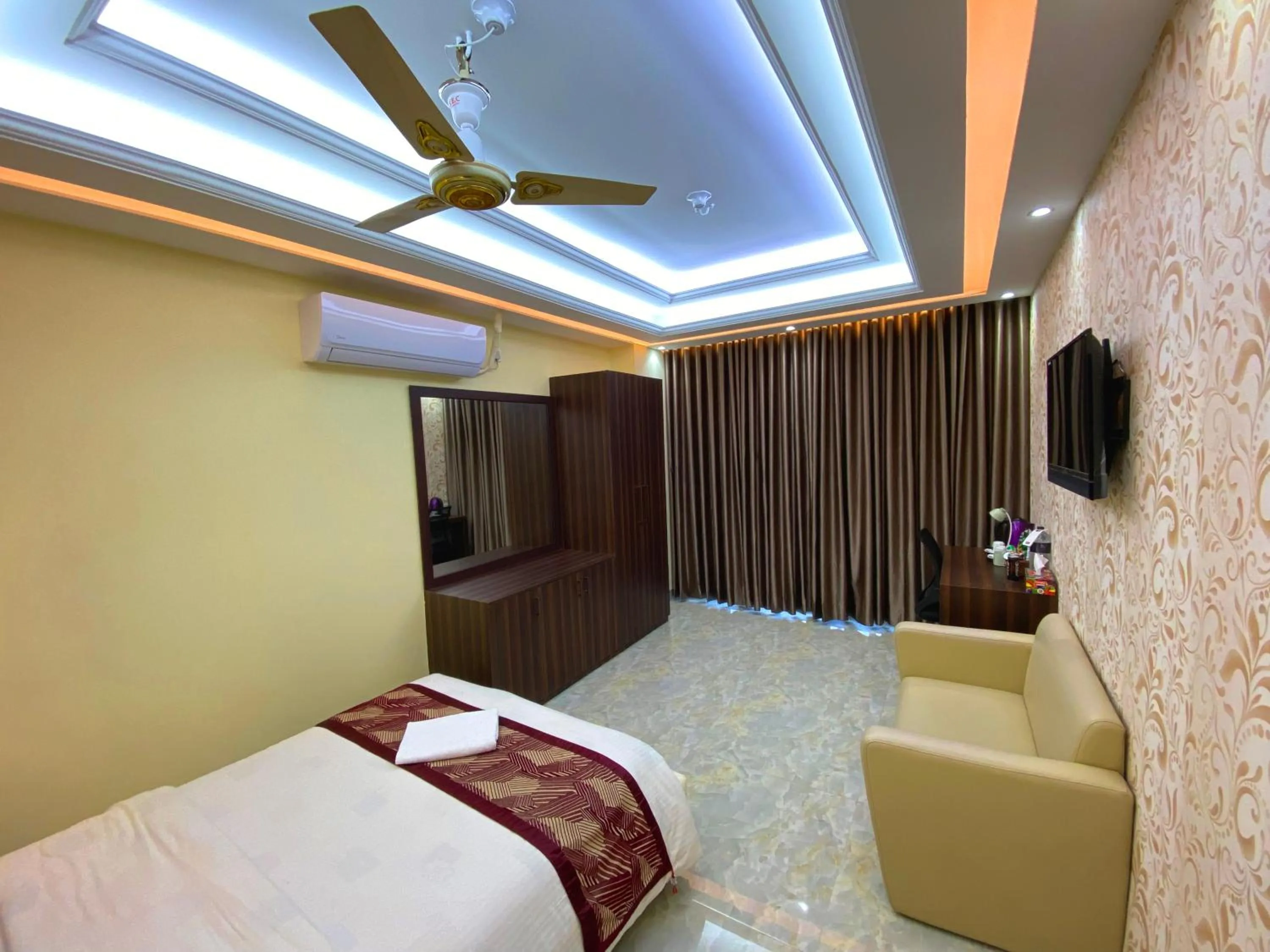 Bed in Hotel Valentino