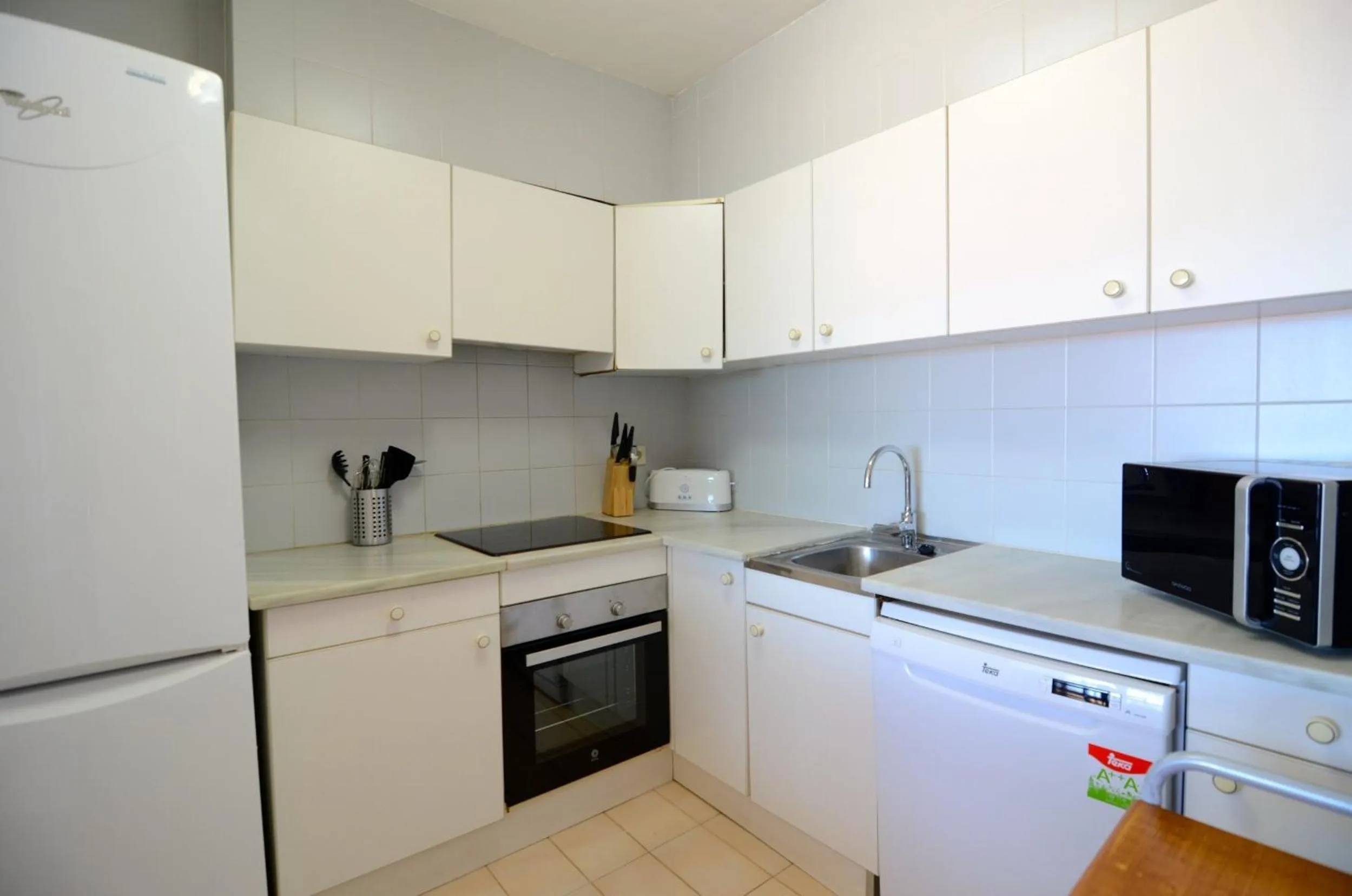 Kitchen or kitchenette in Puig Padro 4 1-1