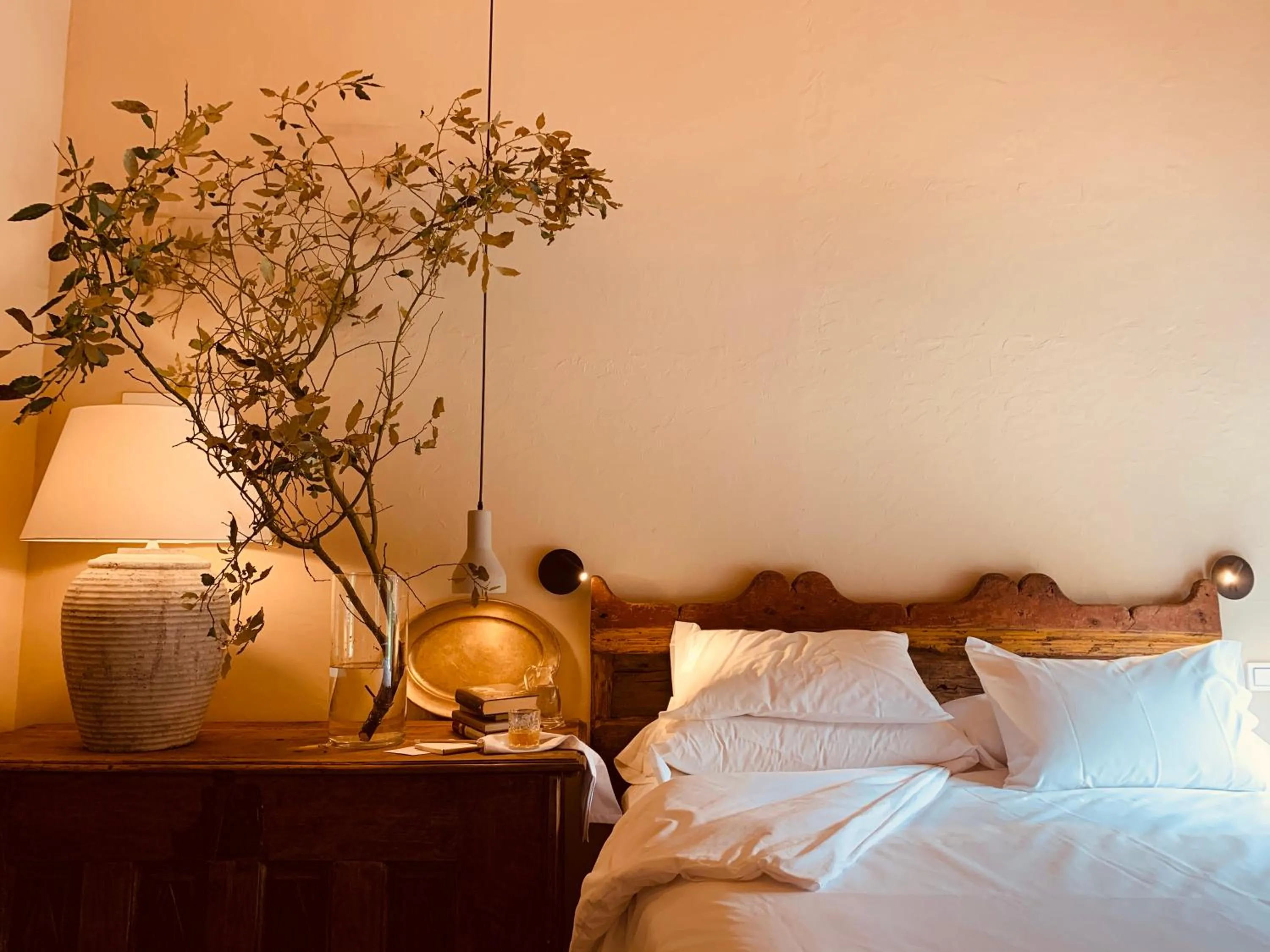 Bed in OAR Cottage