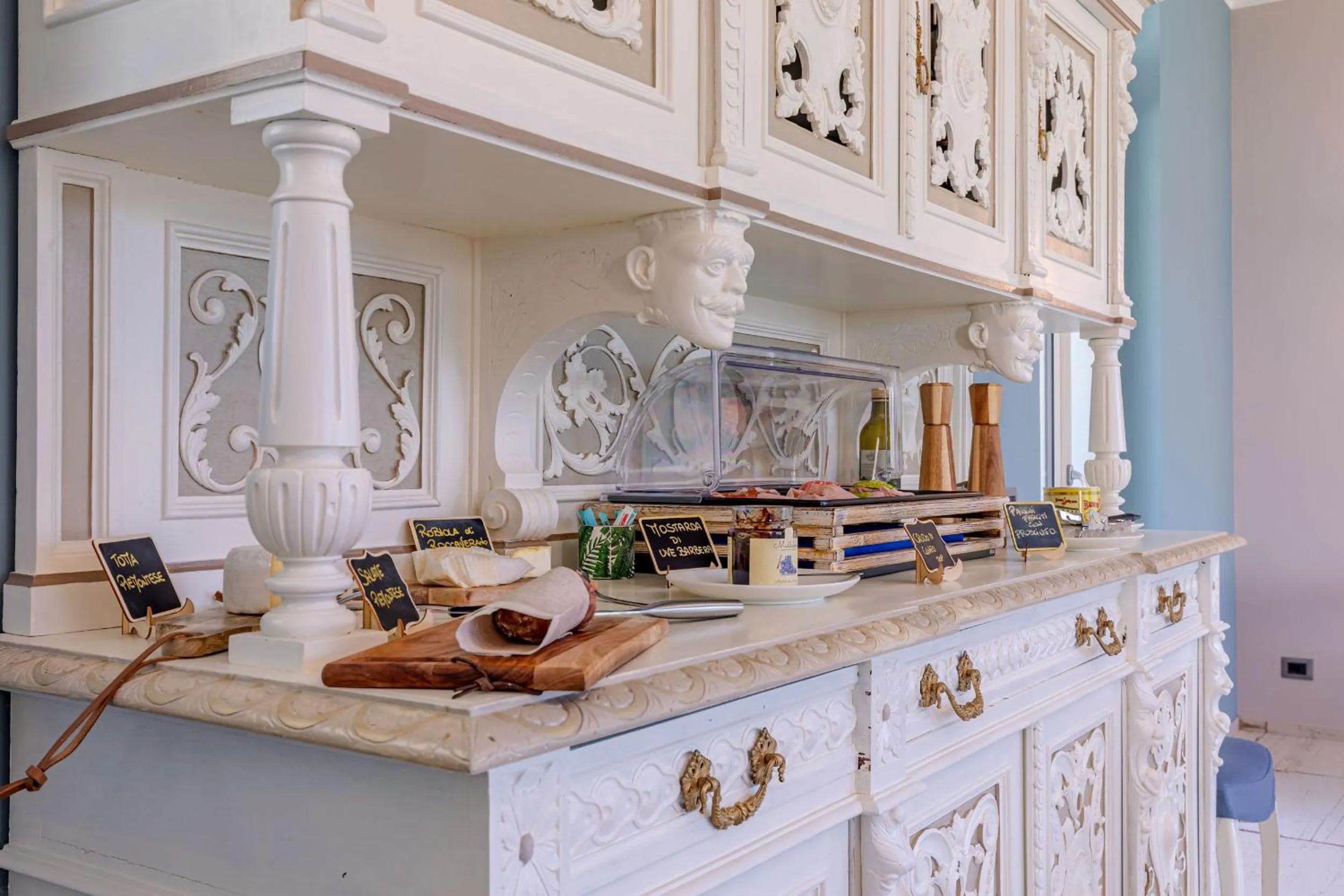 Breakfast in L'aja della Mirusina - Piedmont Resort Monferrato Langhe