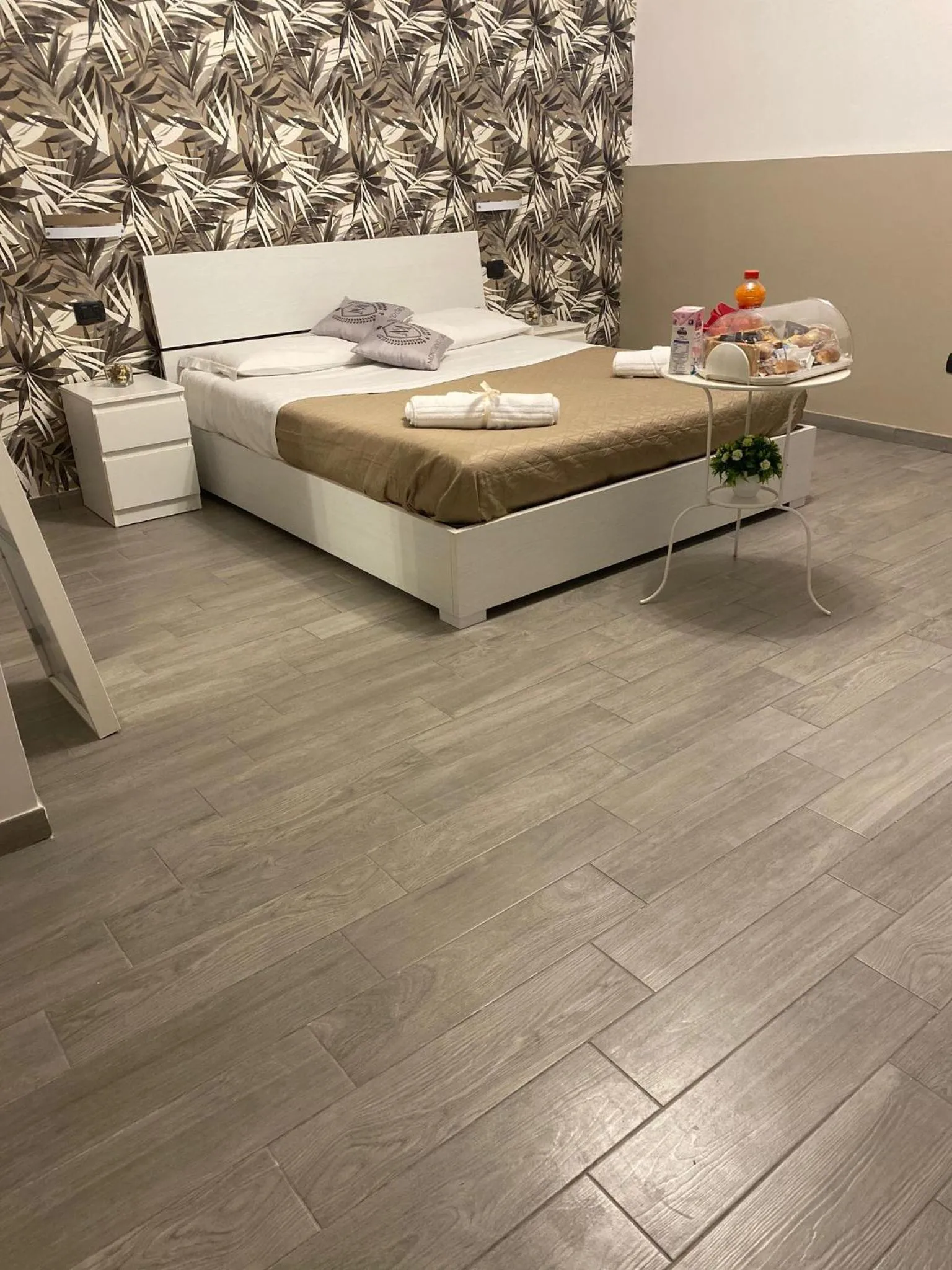 Bed in Montesantogroup Amalfi Room