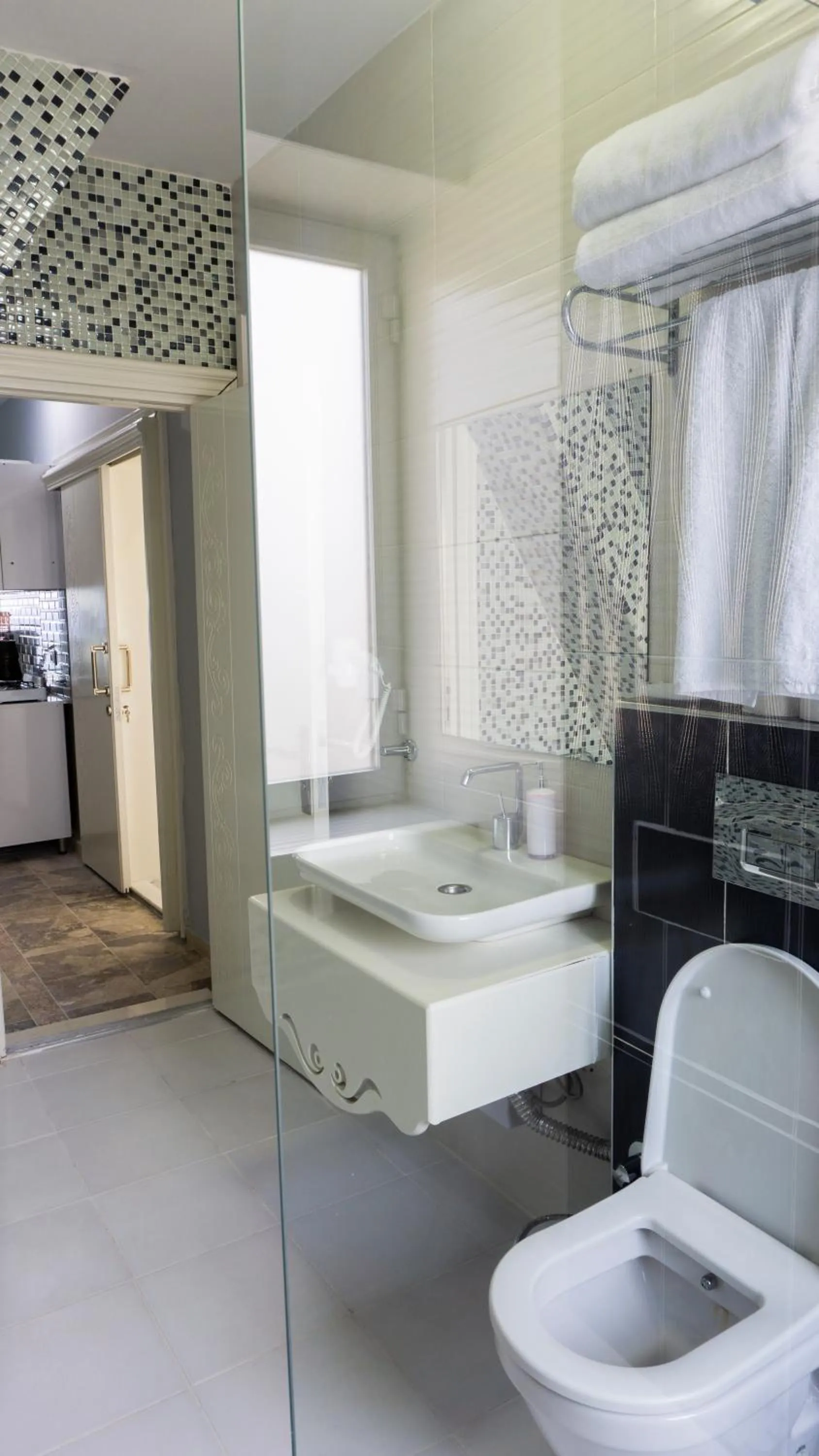 Toilet in Yelken Apart Hotel