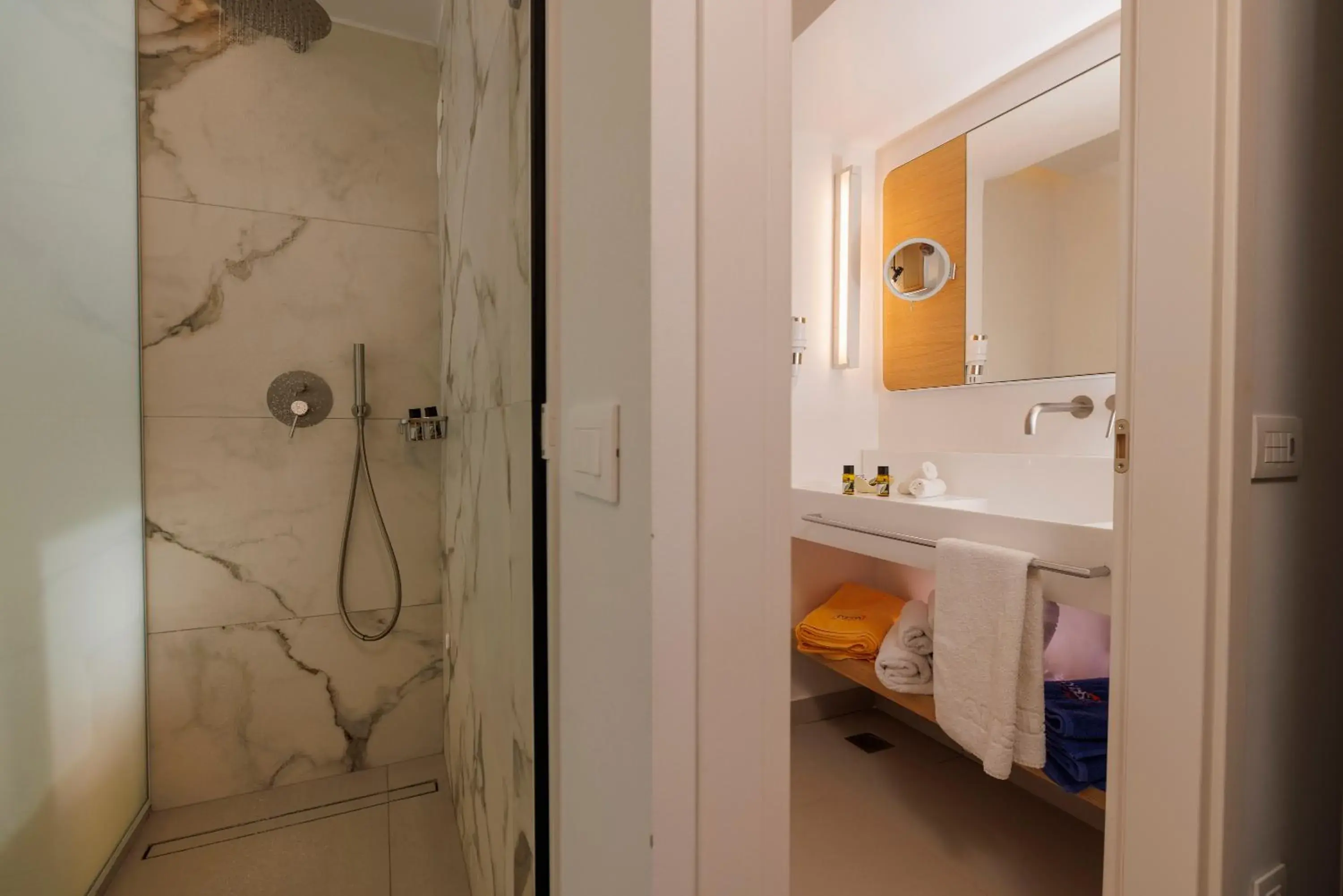 Superior Double or Twin Room with Garden View in Anissa Beach Hotel Superior Double or Twin Room with Garden View in Anissa Beach Hotel